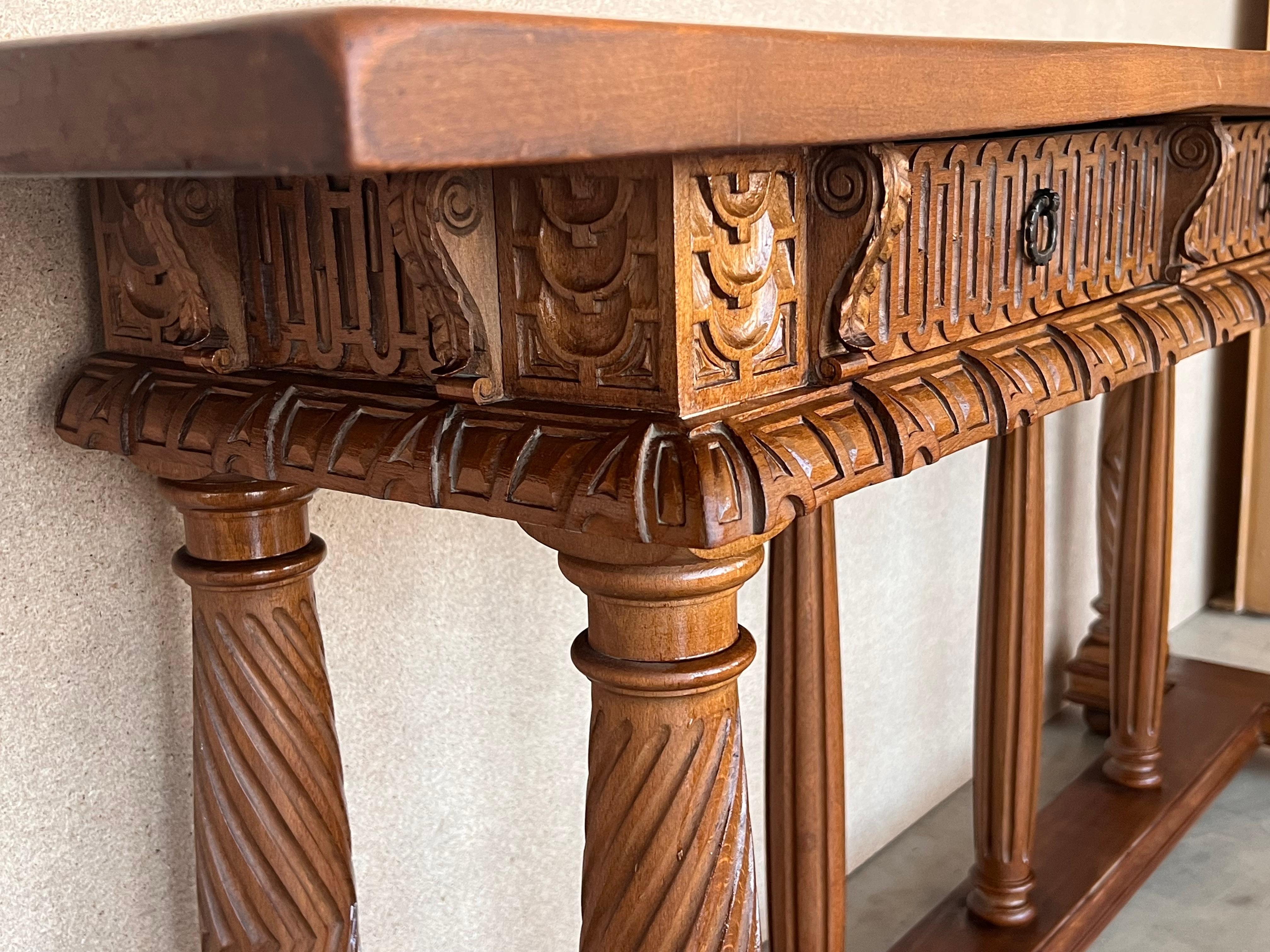 Early 20th Century Catalan Spanish Hand Carved Walnut Console Table 4