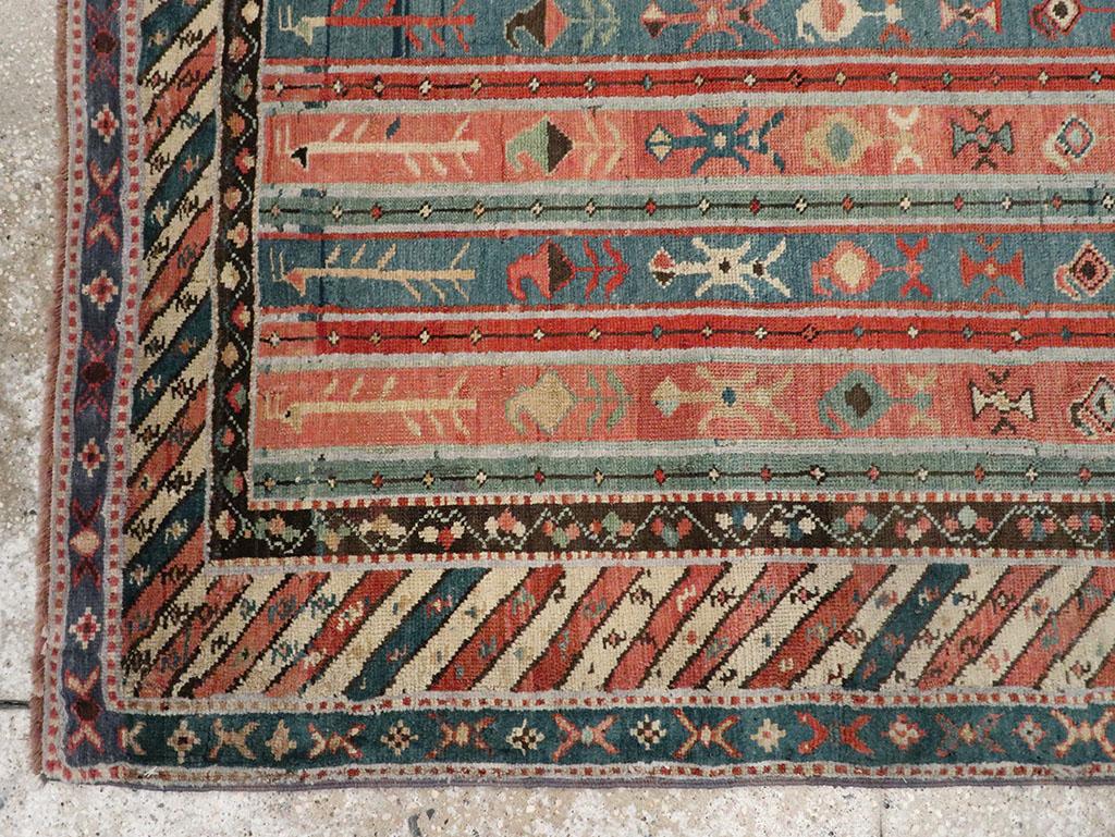 Annodato a mano Tappeto Karabagh caucasico dei primi del Novecento in vendita