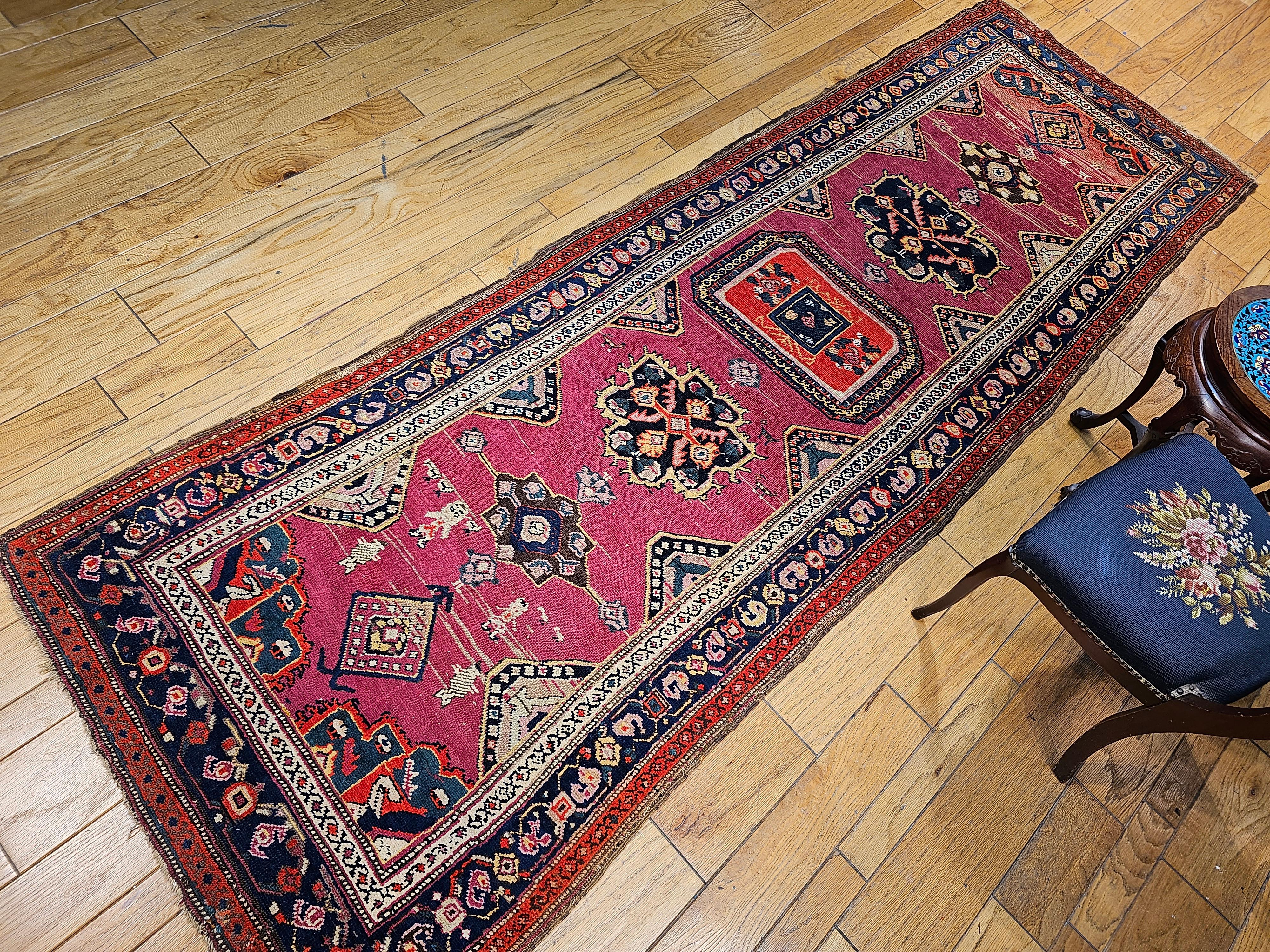 Corredor ancho caucásico de Karabagh de principios del siglo XX en venta 7