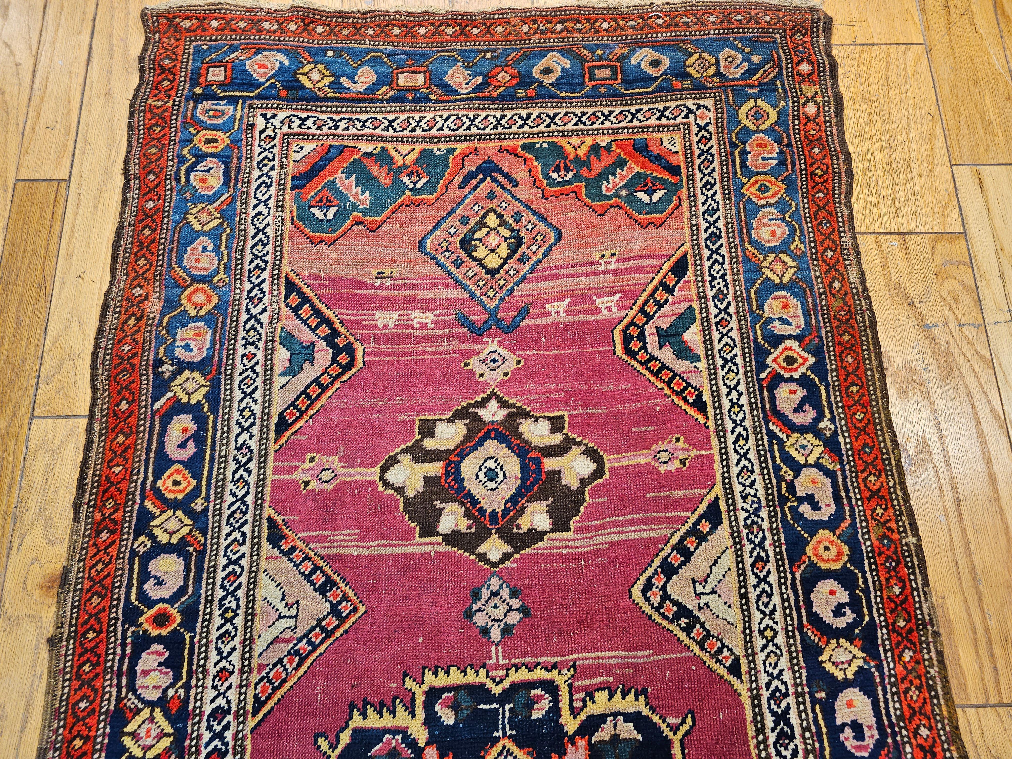 Corredor ancho caucásico de Karabagh de principios del siglo XX en Bueno estado para la venta en Barrington, IL