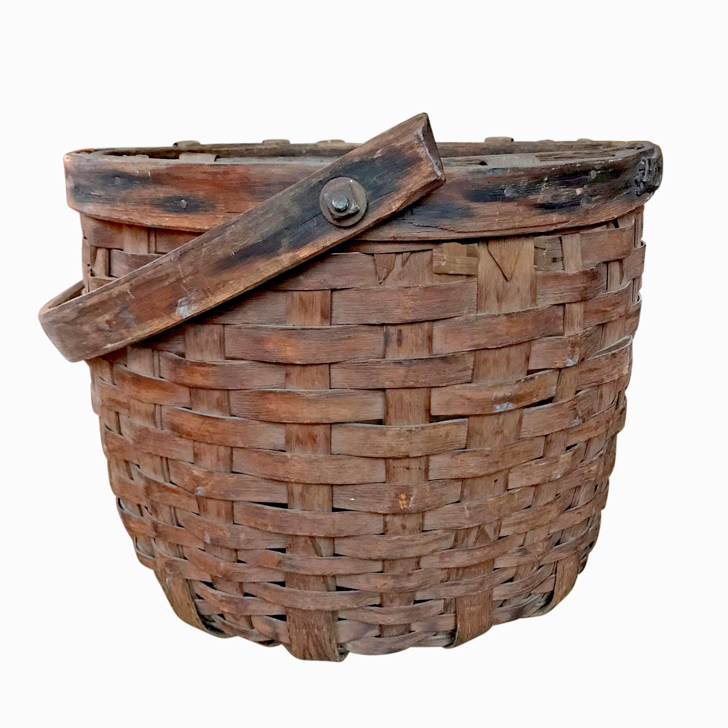 Country Early 20th Century Cedar Splint Basket