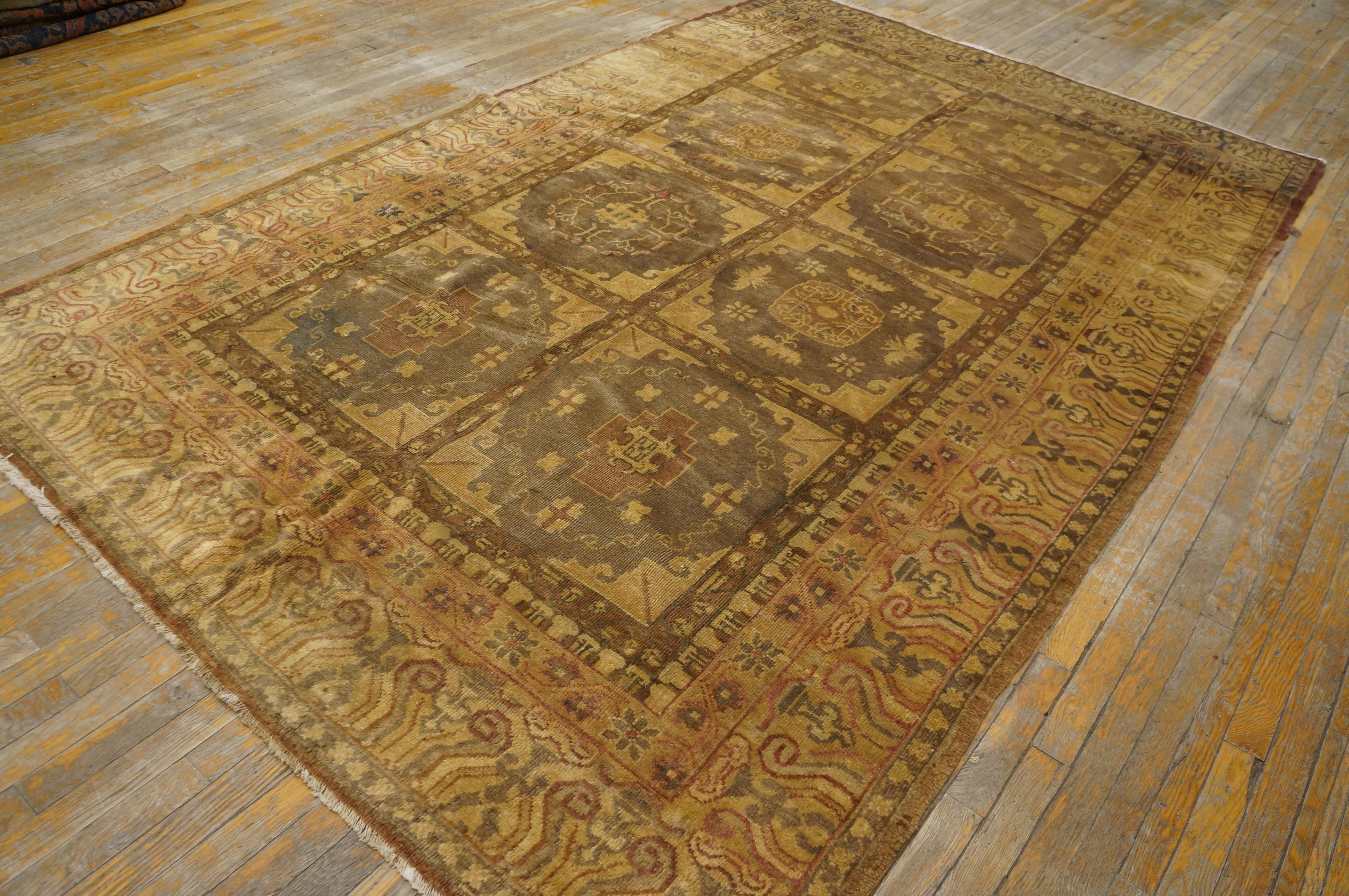 Mid-20th Century Early 20th Century Central Asian Chinese Khotan Carpet (6'3
