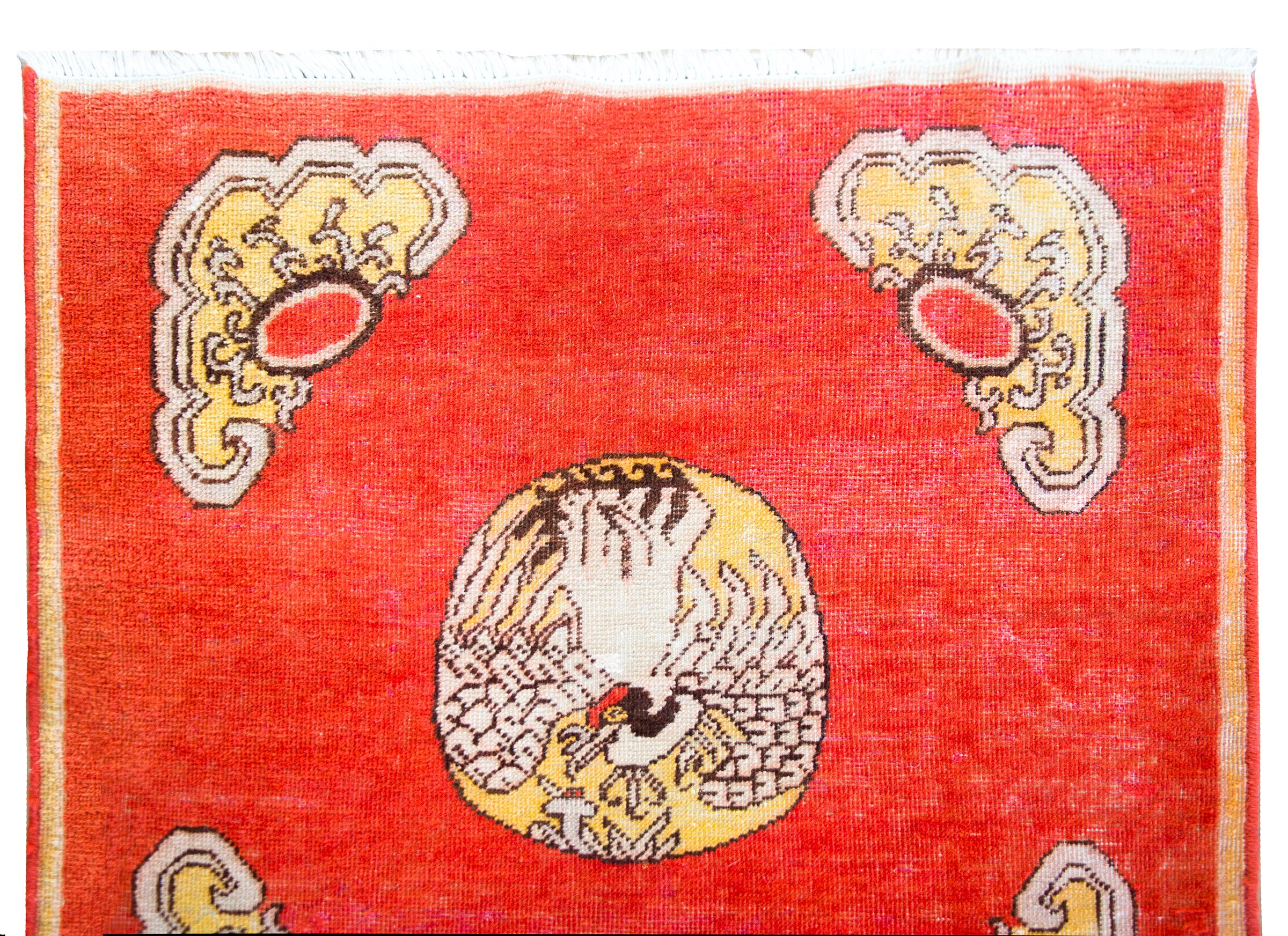 Early 20th Century Central Asian Khotan Rug For Sale 3