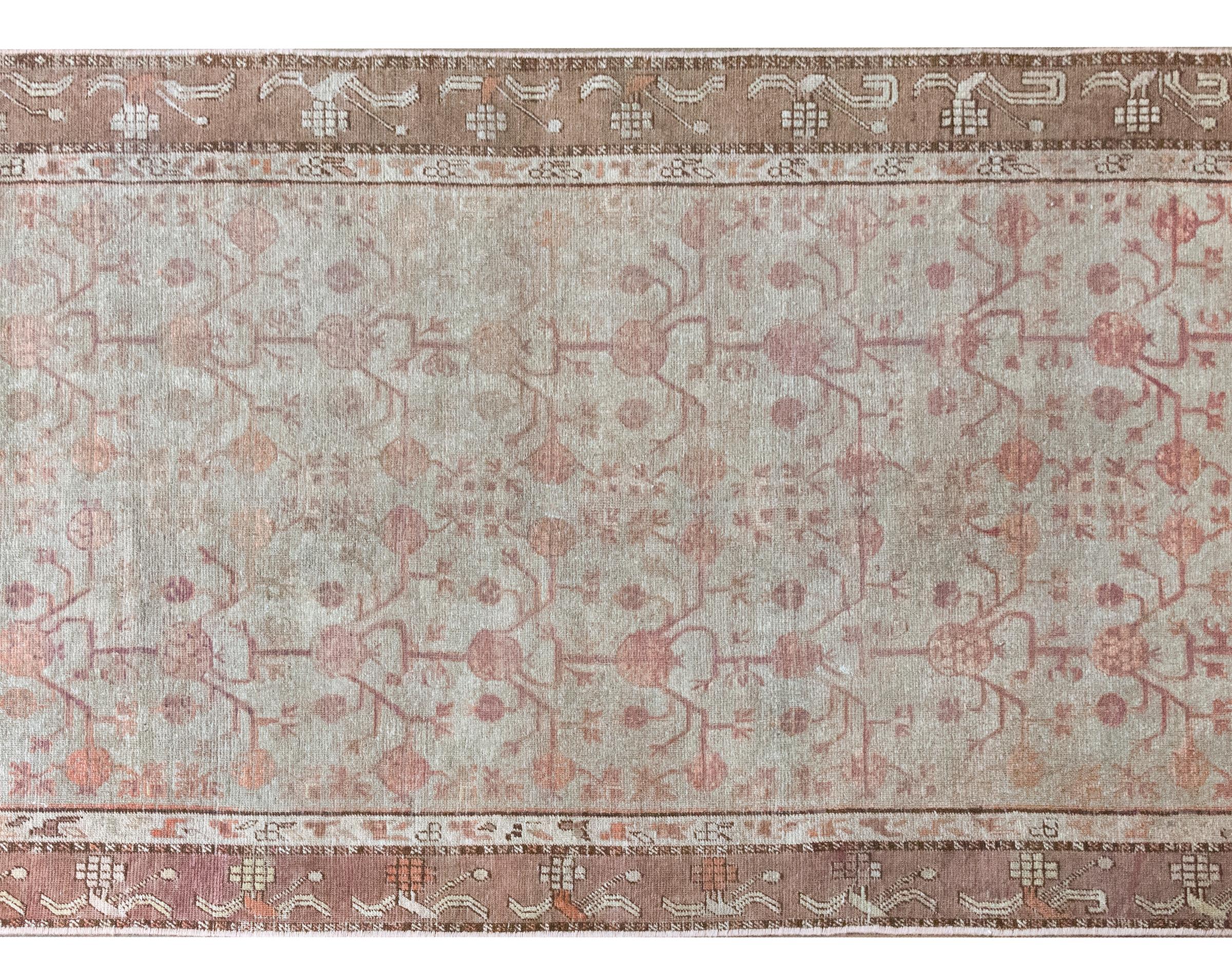 Alfombra Khotan de Asia Central de principios del siglo XX Jotan en venta