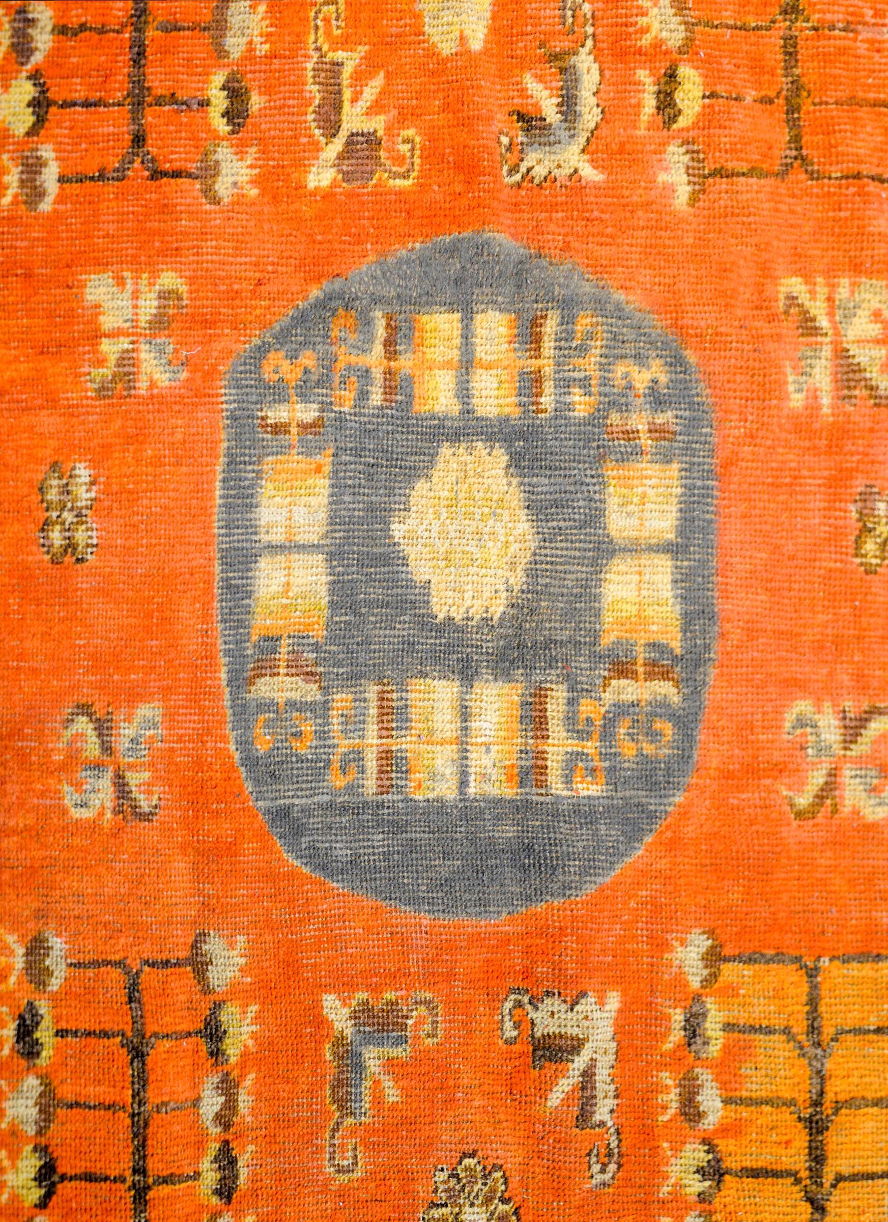 Mid-20th Century Early 20th Century Central Asian Khotan Rug For Sale
