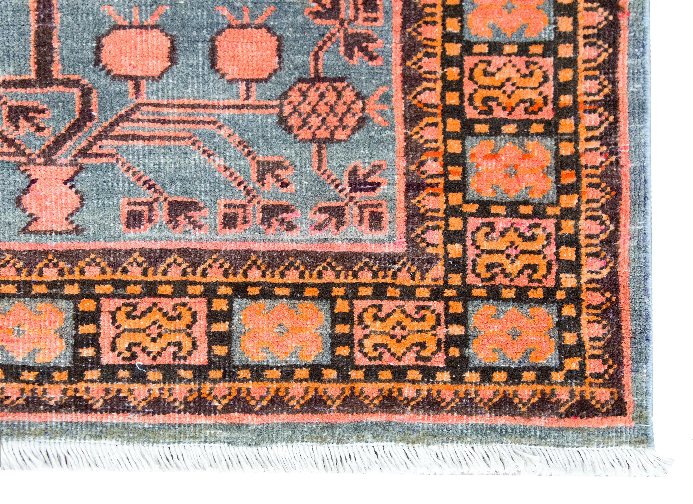 Tapis Kohtan d'Asie centrale du début du 20e siècle en vente 4