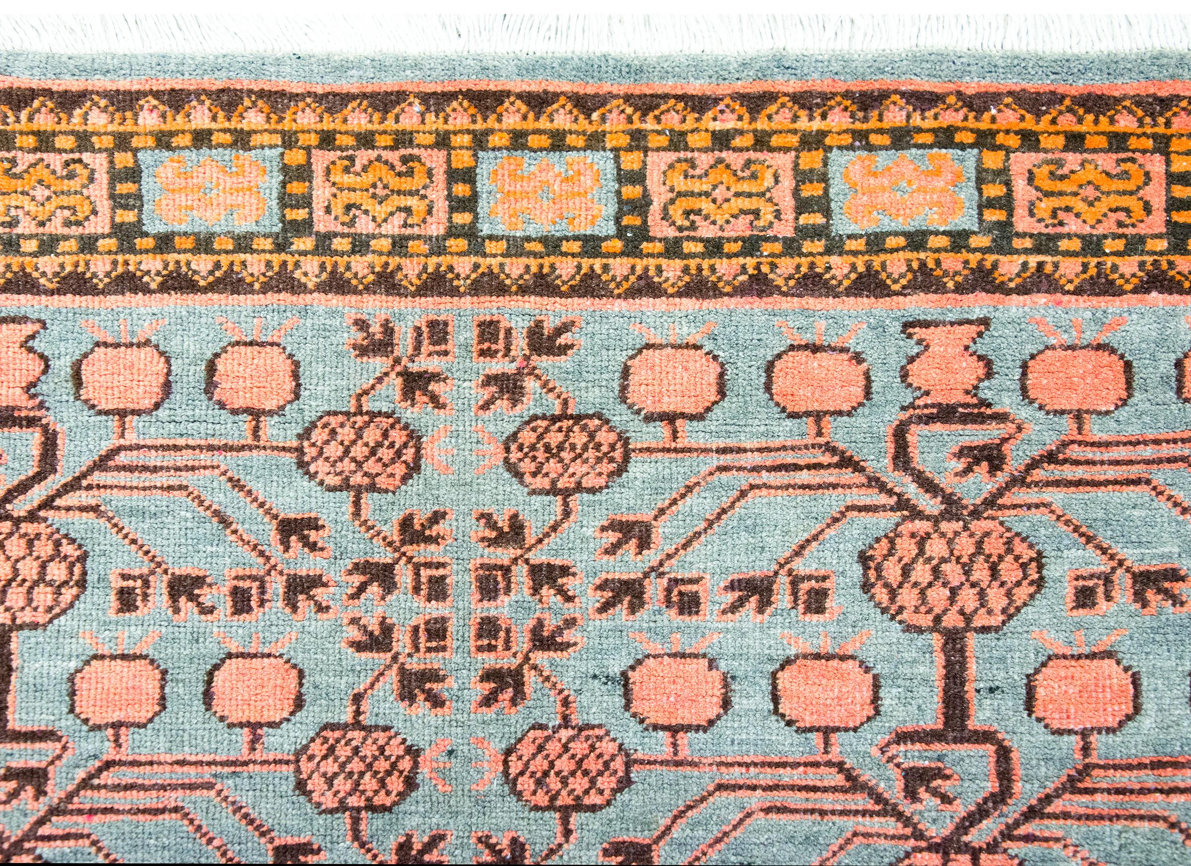Tapis Kohtan d'Asie centrale du début du 20e siècle en vente 1