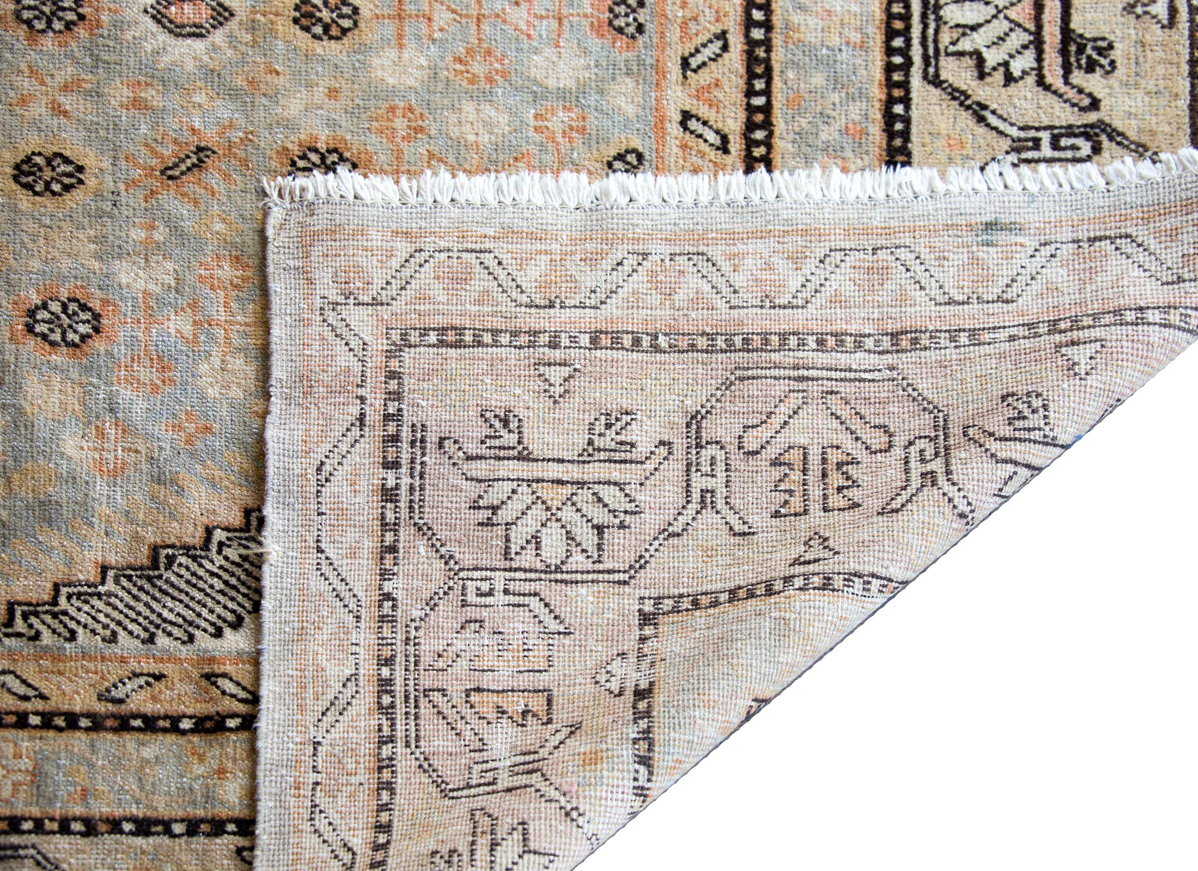 Zentralasiatischer Samarghand-Teppich aus dem frühen 20. Jahrhundert im Angebot 6