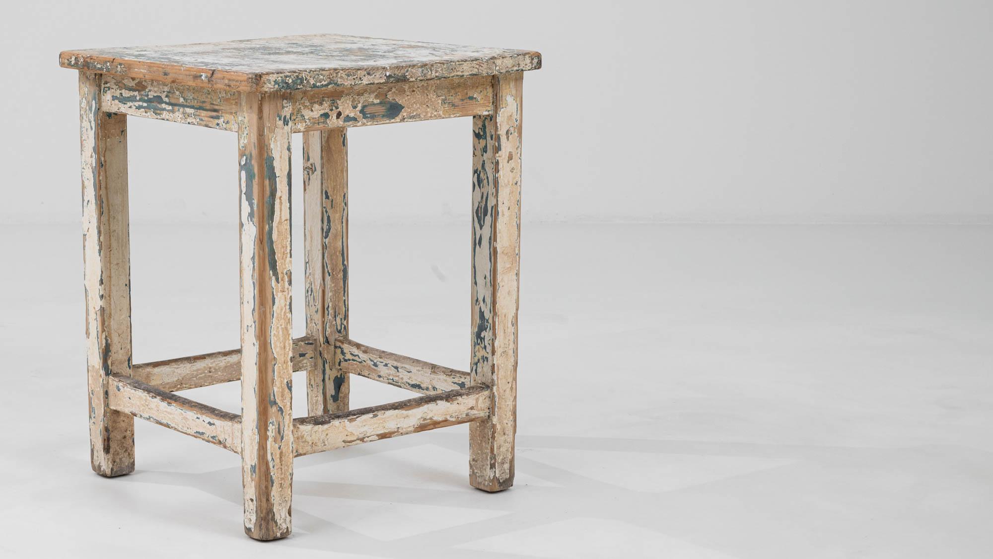 Early 20th Century Central European Wood Patinated Stool For Sale 3