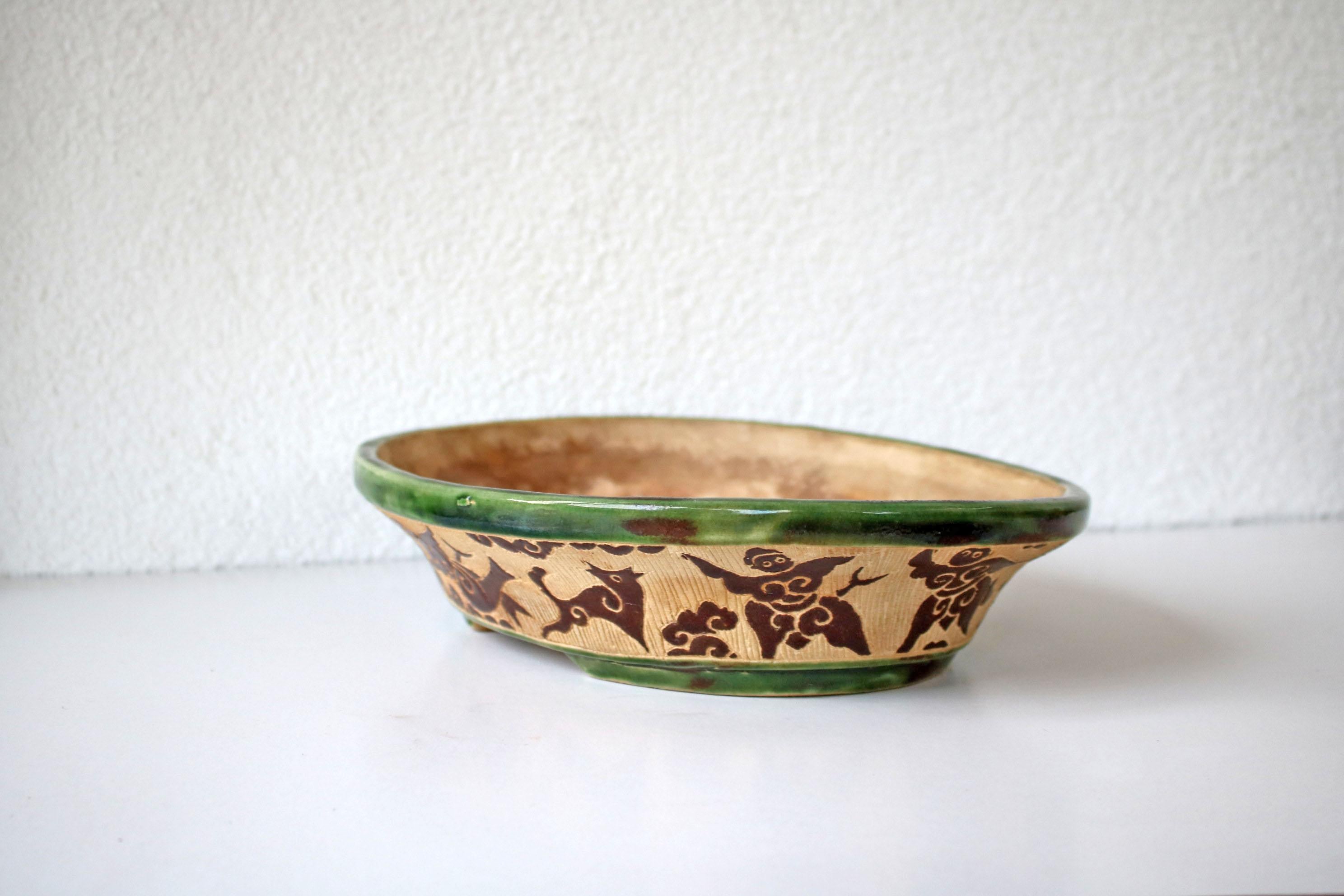 Folk Art Early 20th Century Ceramic Fruit Bowl For Sale