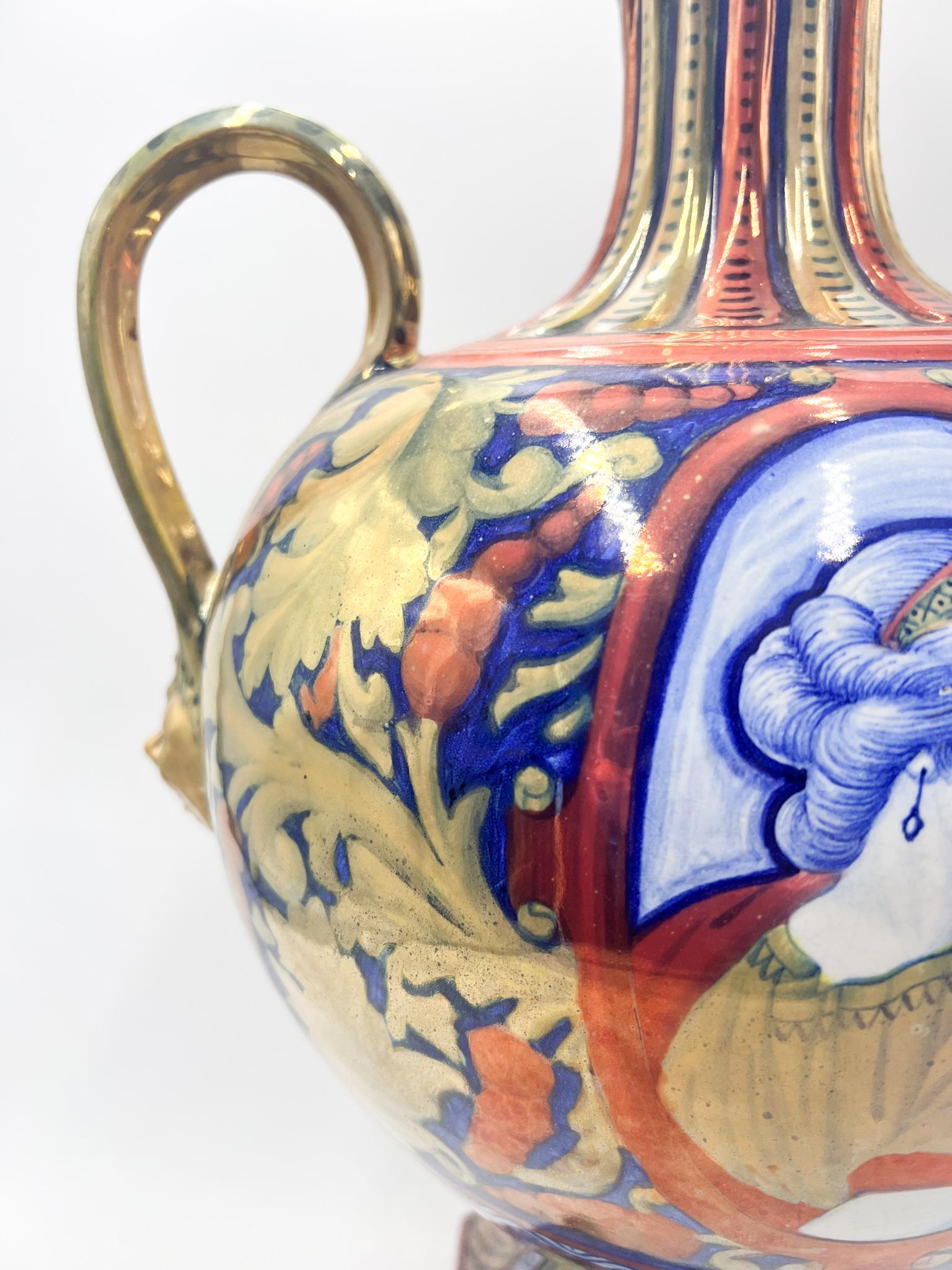 Early 20th Century Ceramic Vase by Gualdo Tadino In Good Condition For Sale In Milano, MI
