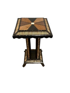 Tavolino a penna intarsiato ceylonese dei primi del Novecento