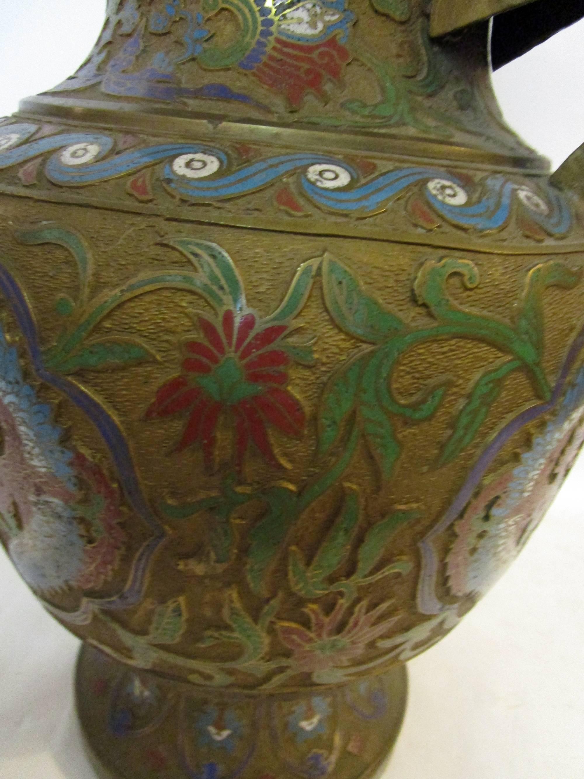 Große Vase aus Champlevé-Emaille und Bronze des frühen 20. Jahrhunderts  im Angebot 2