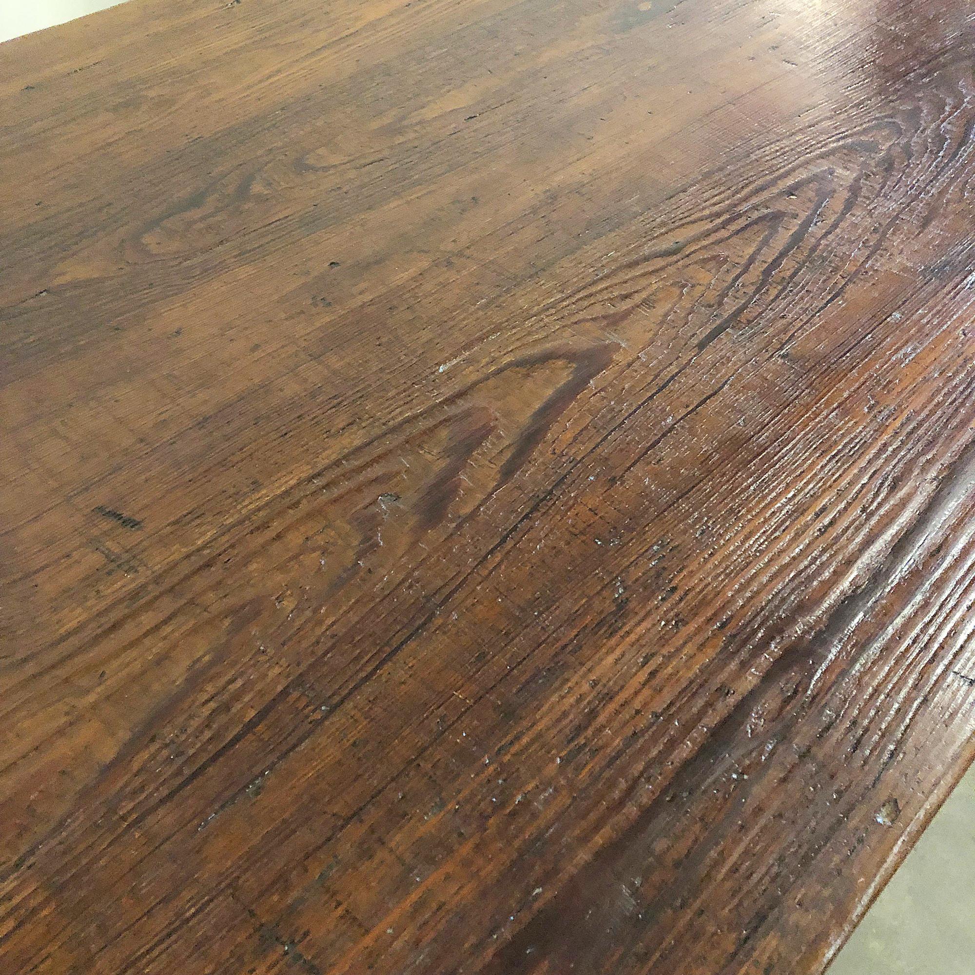 Early 20th Century Chateau Kitchen Table In Fair Condition For Sale In Brenham, TX