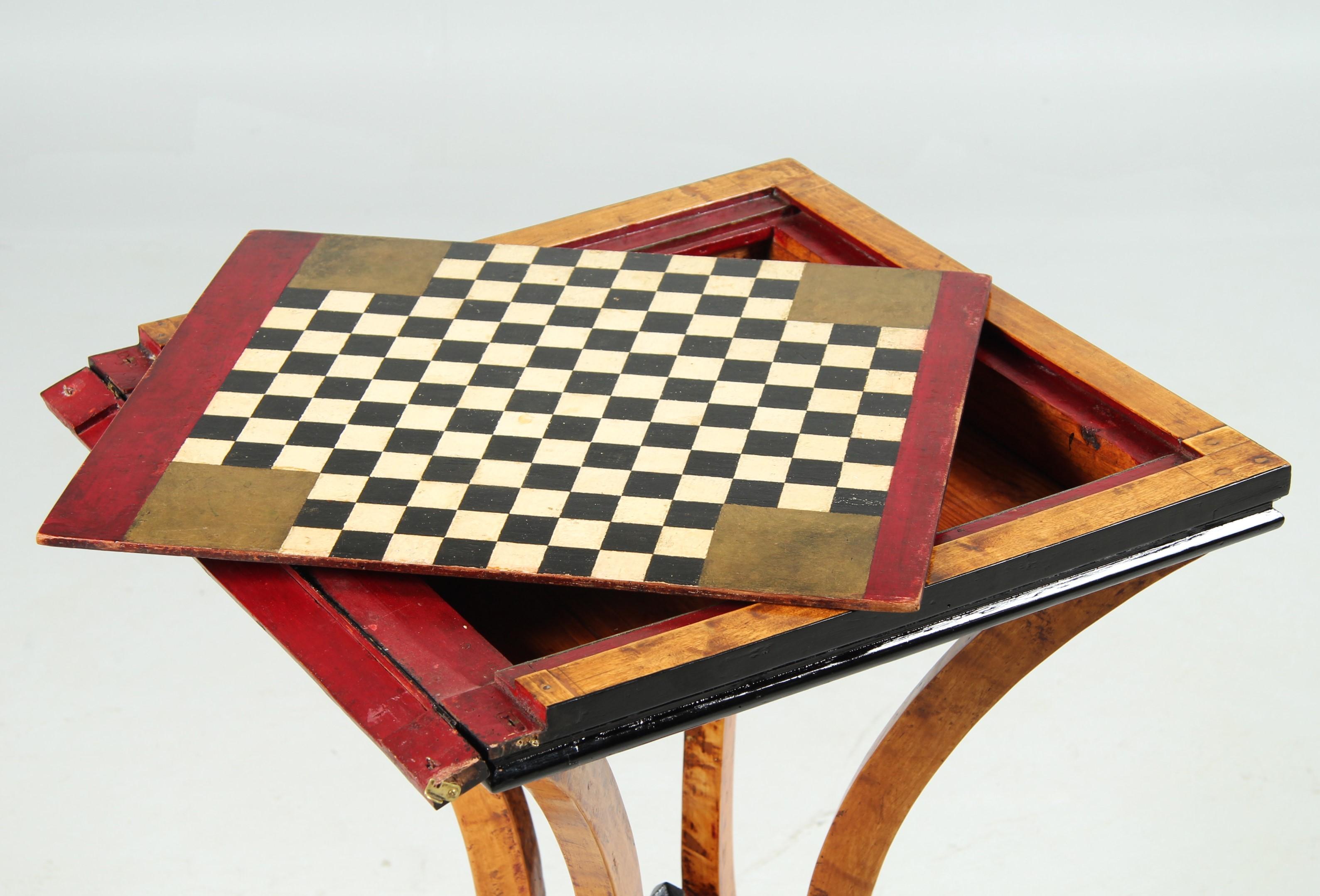 Early 20th Century Chess Table with Original Chess Pieces, Art Deco, 1920s 5