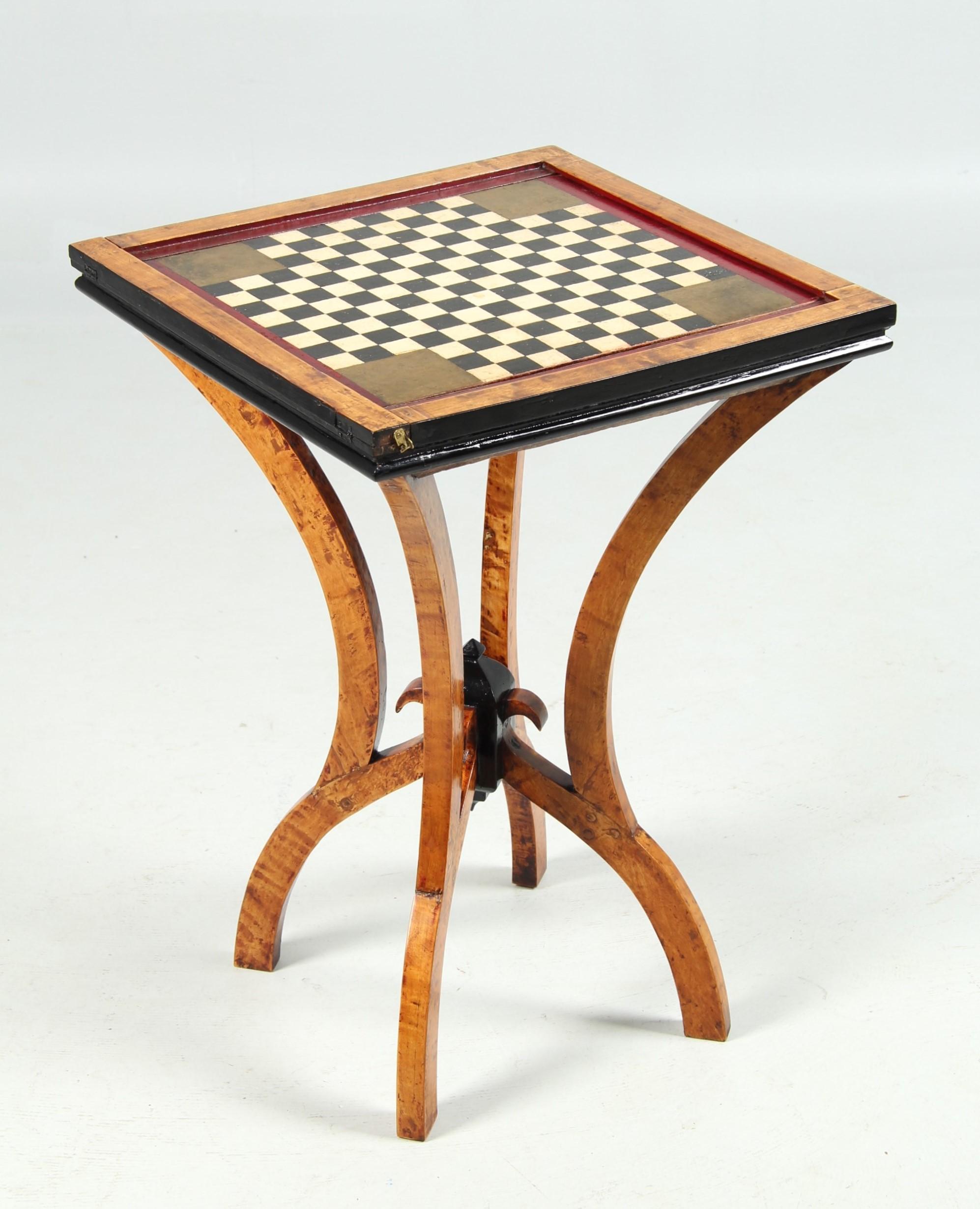 Early 20th Century Chess Table with Original Chess Pieces, Art Deco, 1920s 7