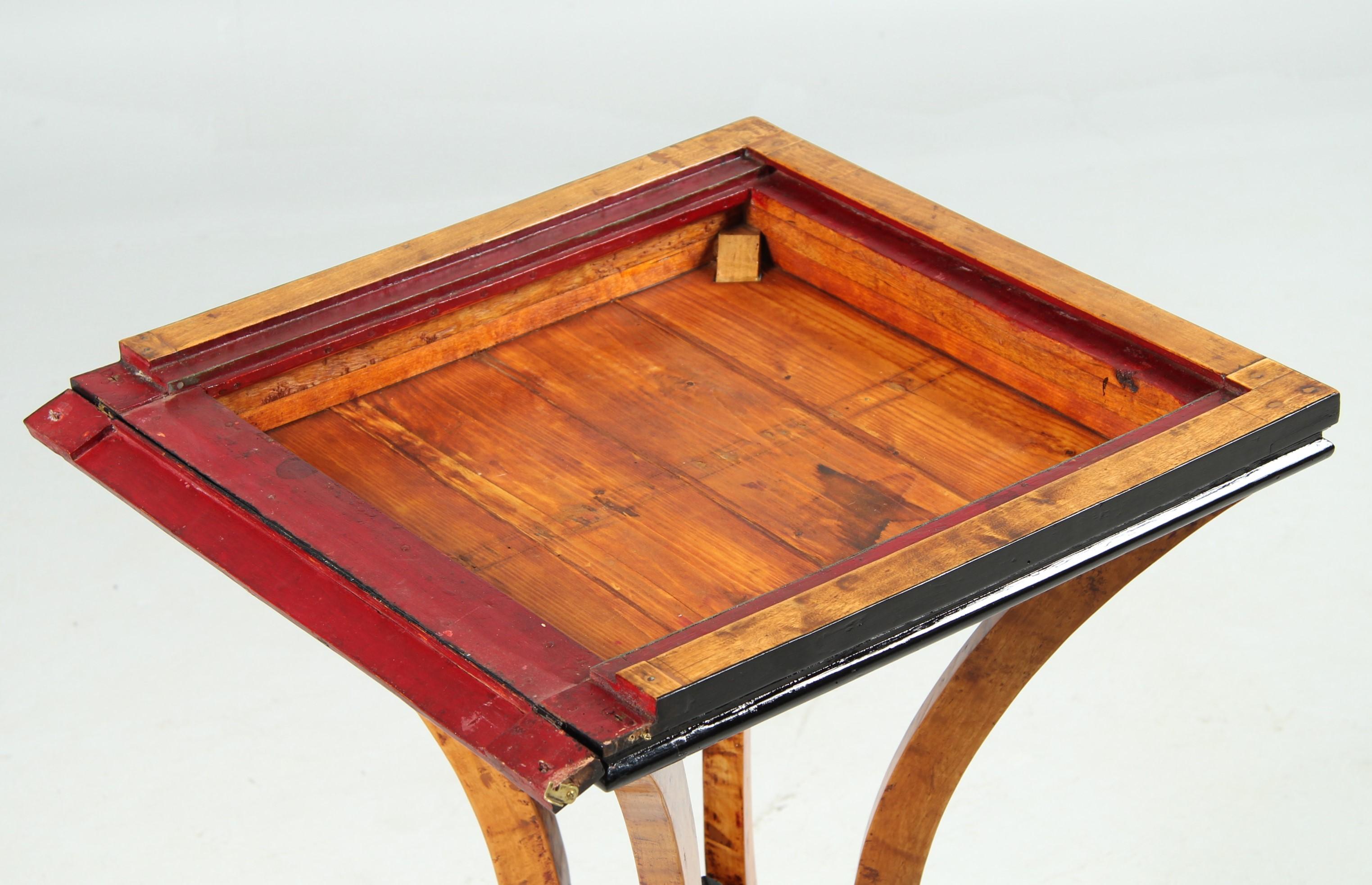 Early 20th Century Chess Table with Original Chess Pieces, Art Deco, 1920s 4