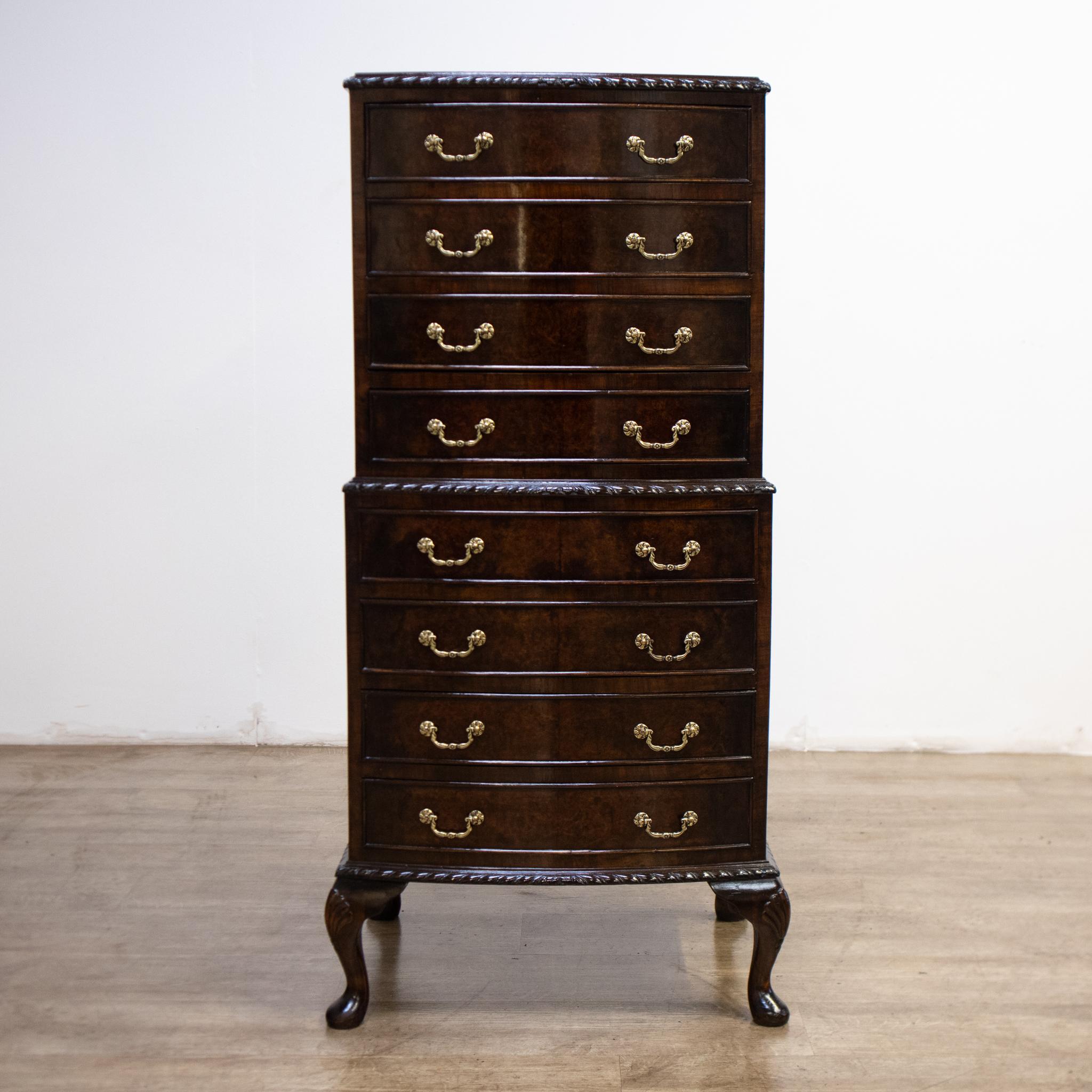 English Early 20th Century Chest on Chest Design Drawers For Sale