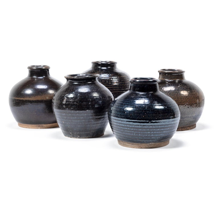 Glazed Early 20th Century Chinese Apothecary Wine Jar For Sale