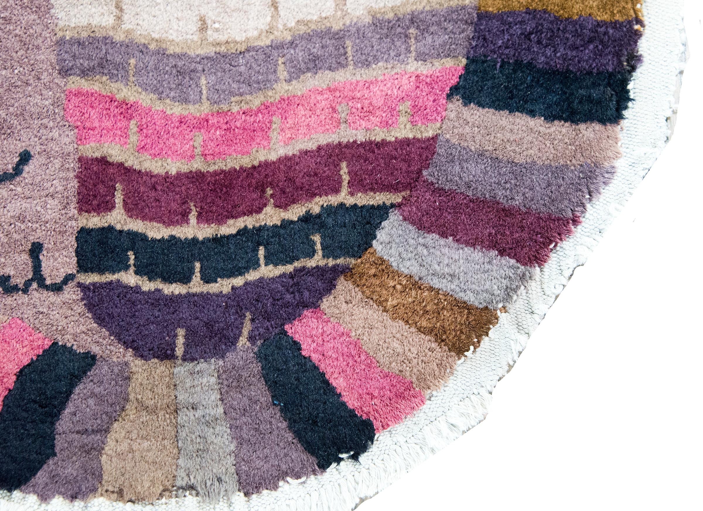 Early 20th Century Chinese Art Deco Oval Rug For Sale 8