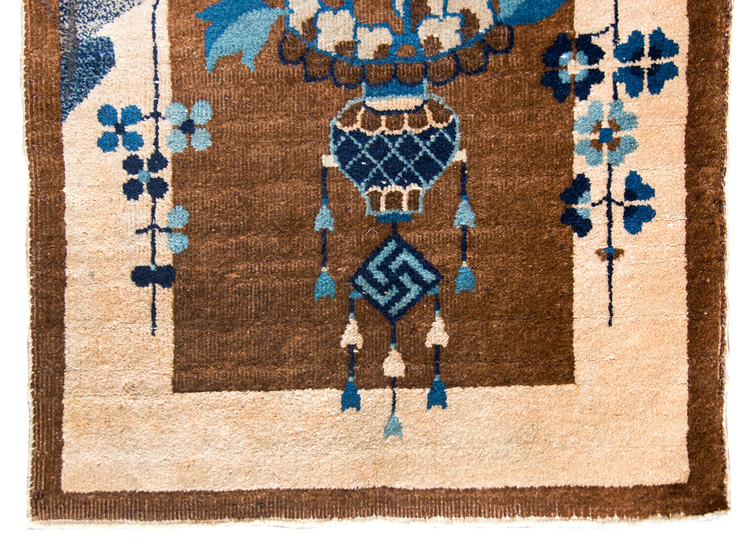 Early 20th Century Chinese Art Deco Rug For Sale 5