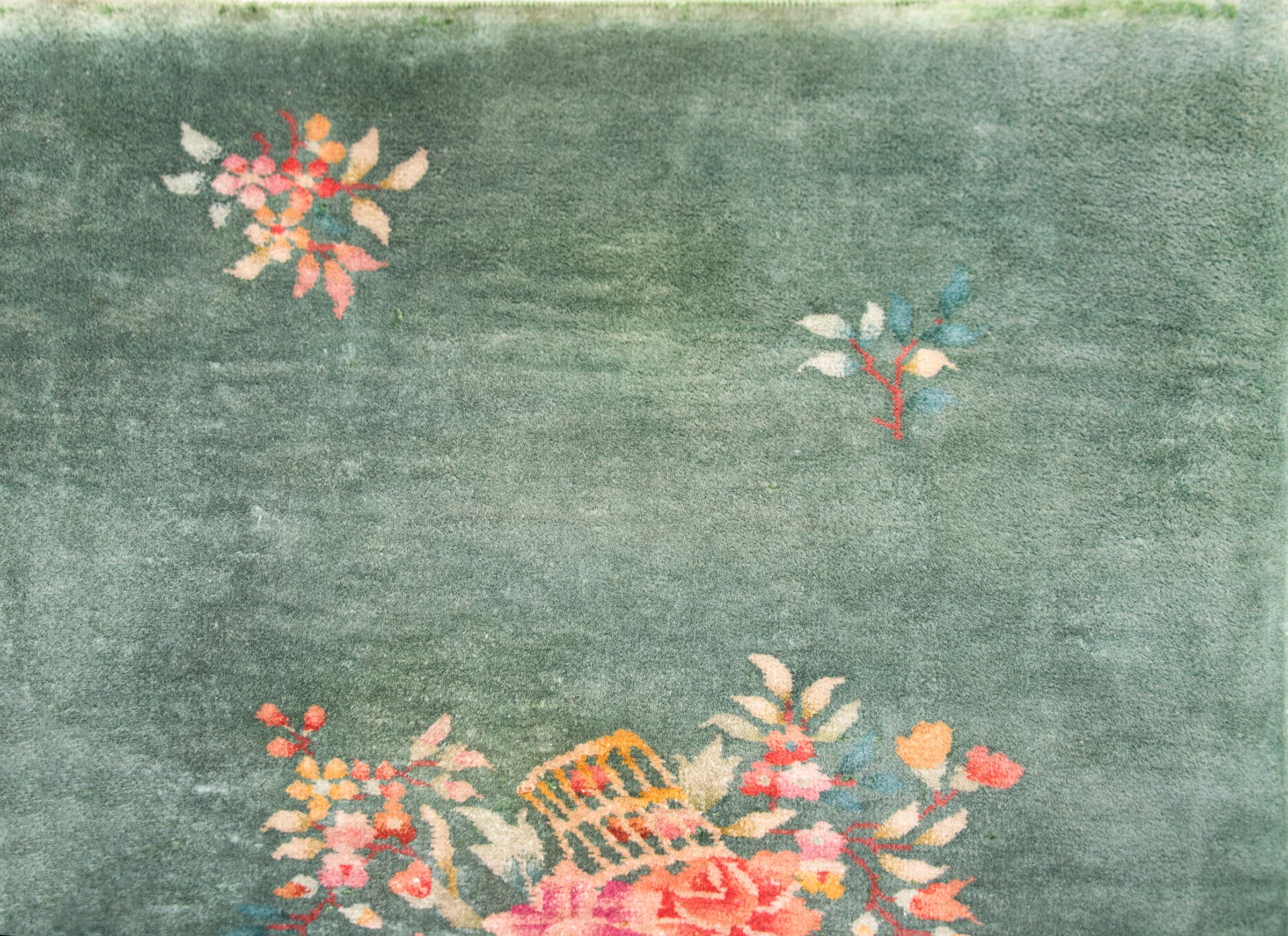 Early 20th Century Chinese Art Deco Rug For Sale 4