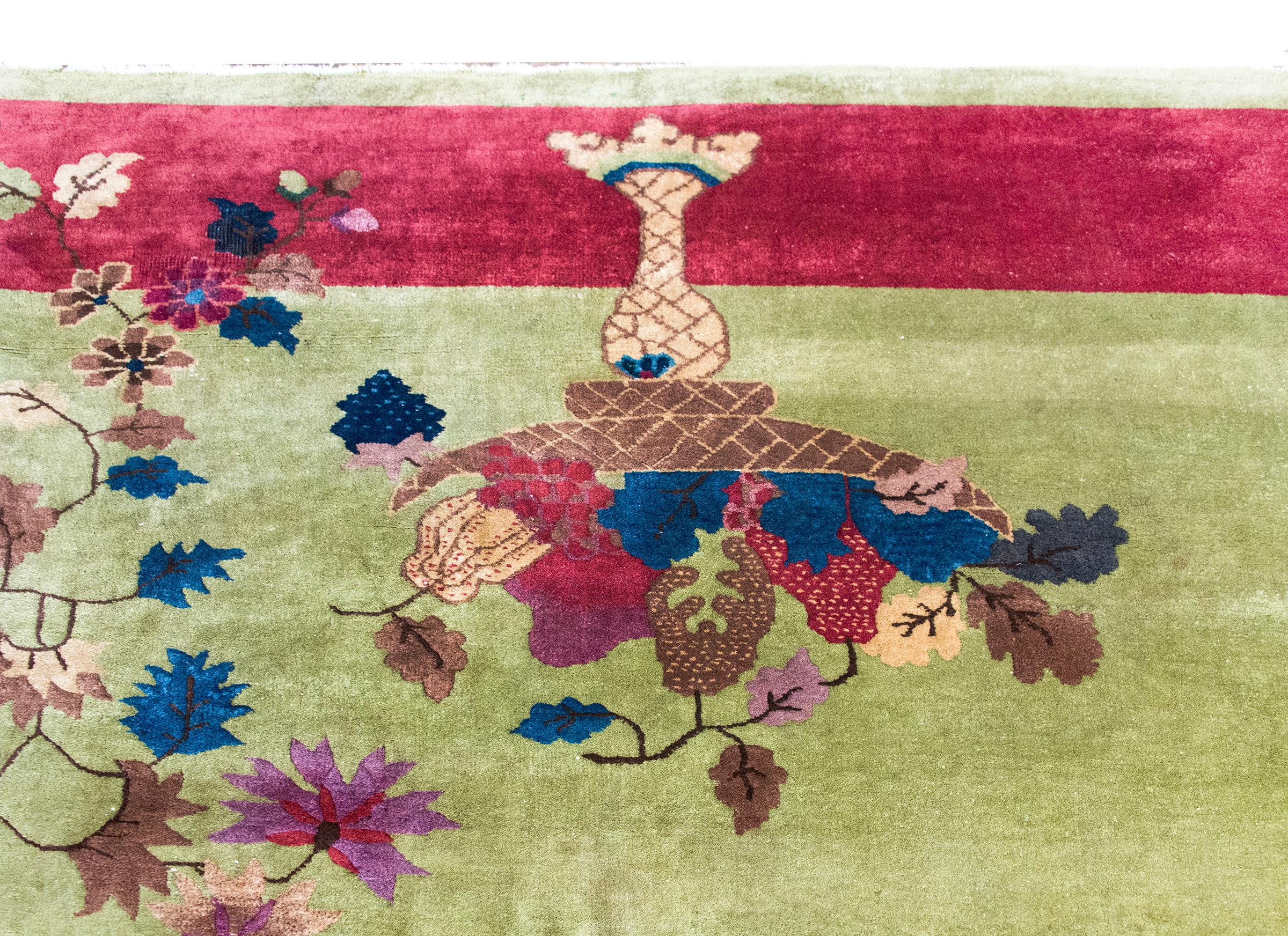 Early 20th Century Chinese Art Deco Rug For Sale 5