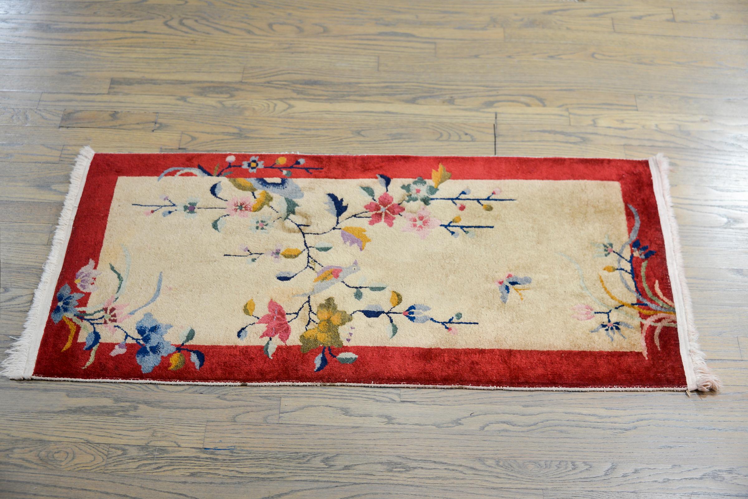 Early 20th Century Chinese Art Deco Rug For Sale 6