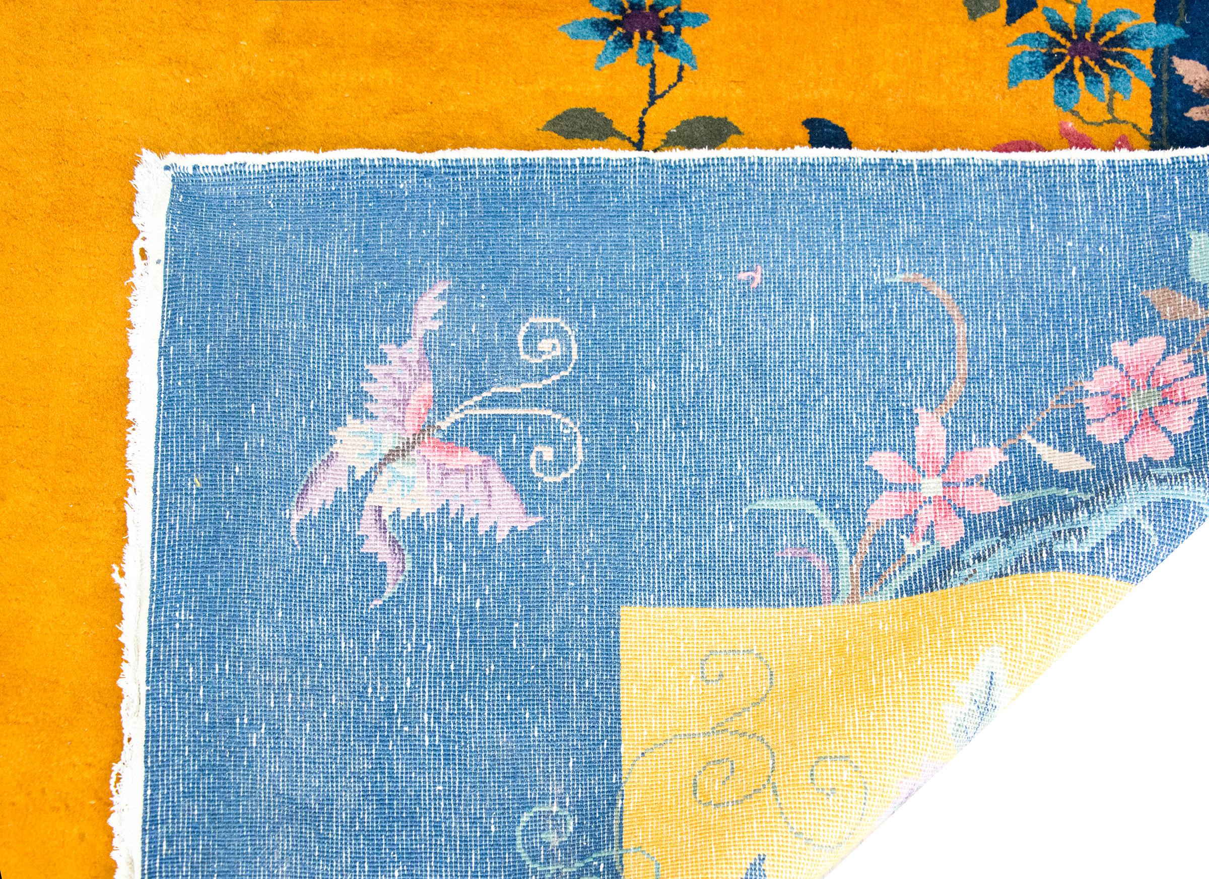Early 20th Century Chinese Art Deco Rug For Sale 8
