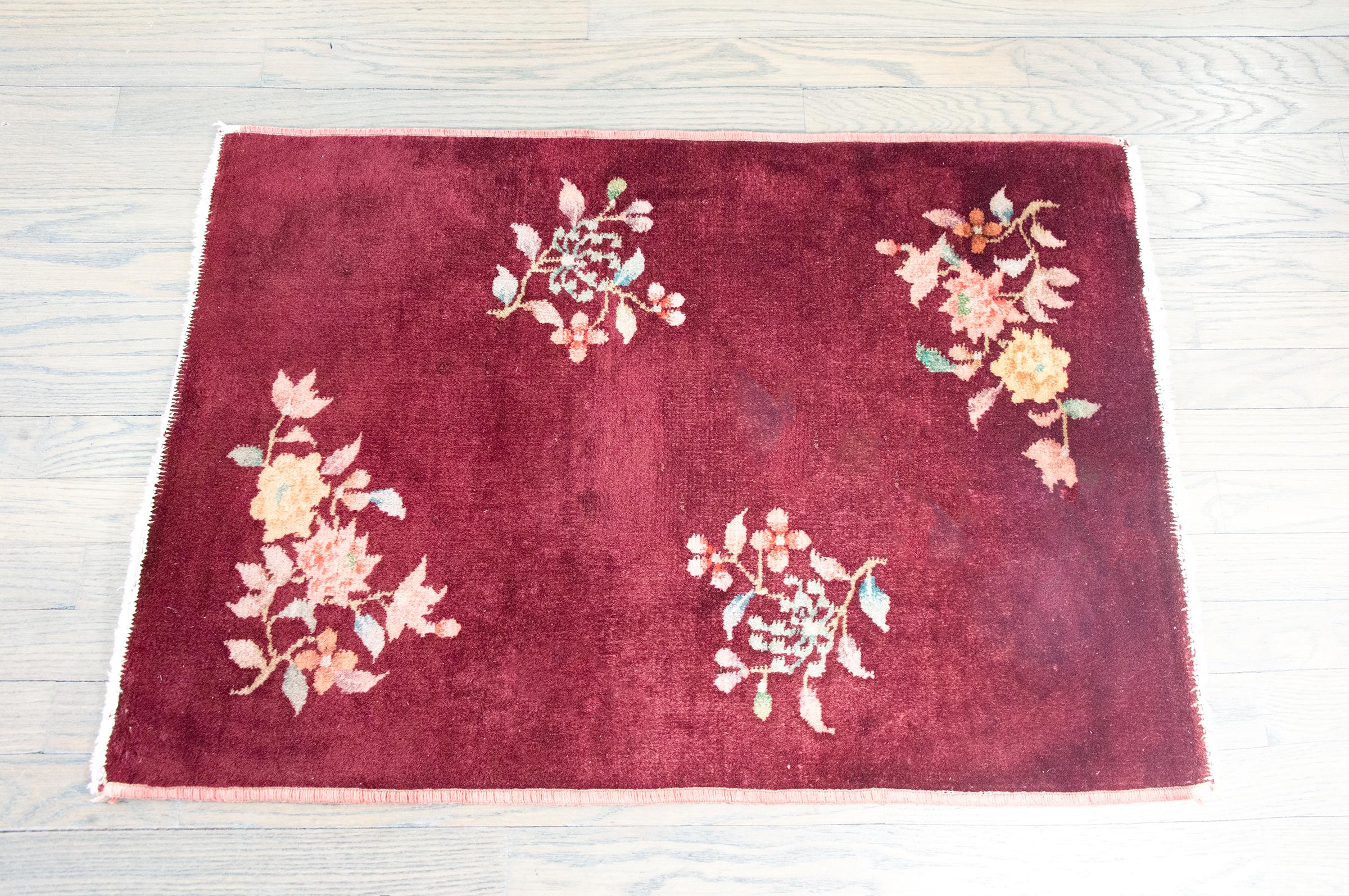 Early 20th Century Chinese Art Deco Rug For Sale 8