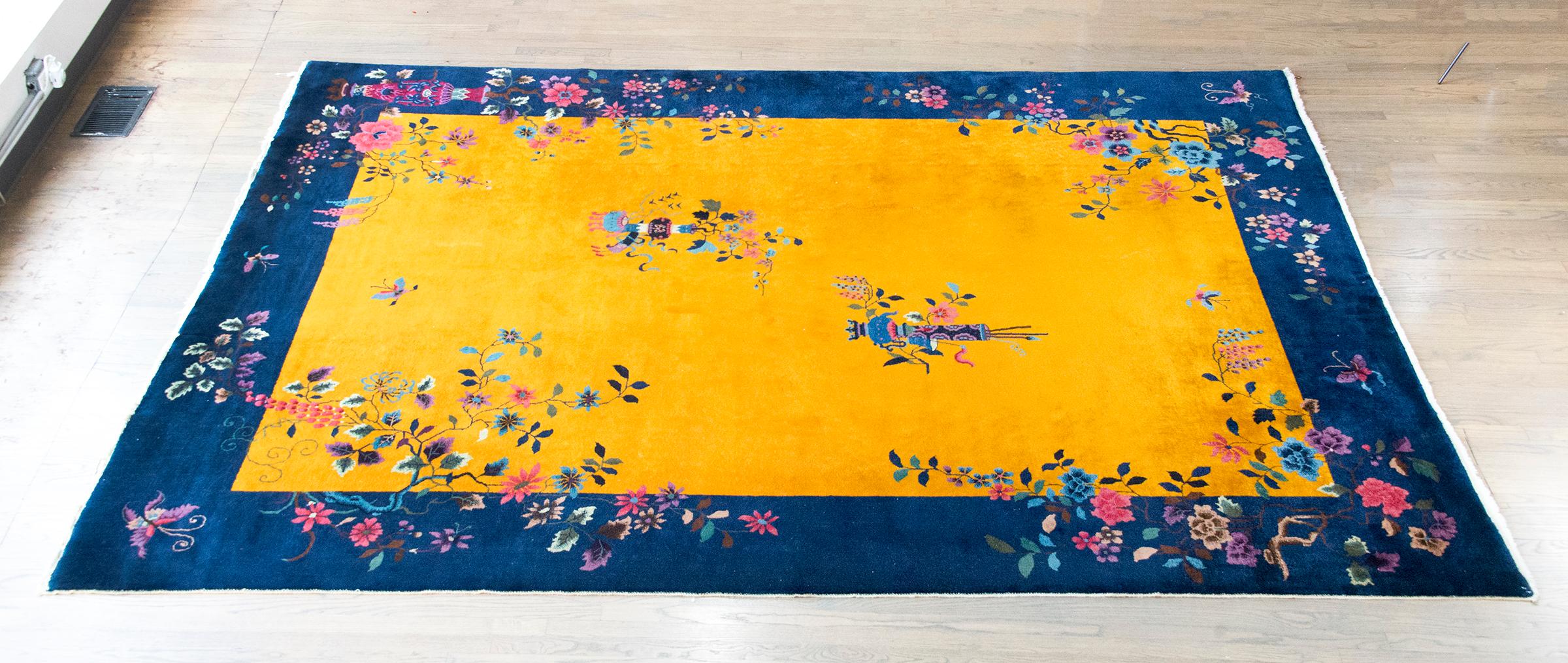 Early 20th Century Chinese Art Deco Rug For Sale 9