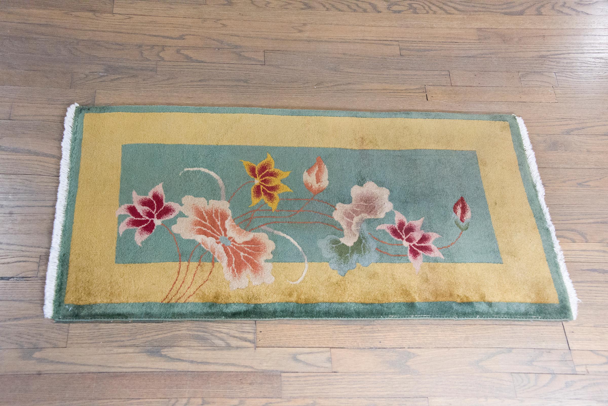 Early 20th Century Chinese Art Deco Rug For Sale 9