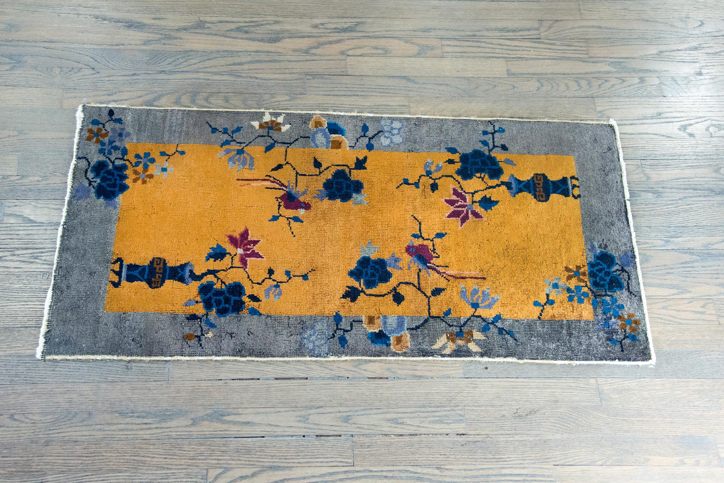 Early 20th Century Chinese Art Deco Rug For Sale 10