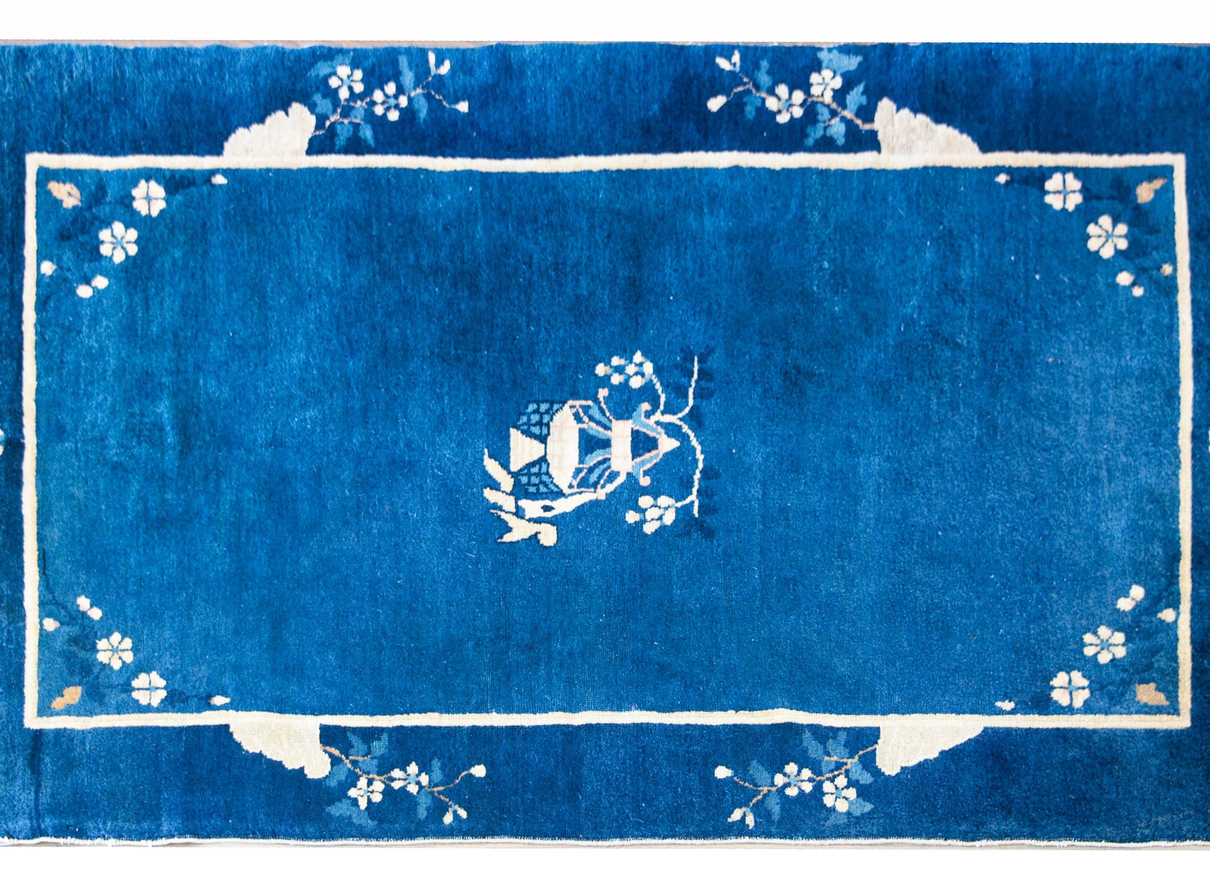 Hand-Knotted Early 20th Century Chinese Art Deco Rug