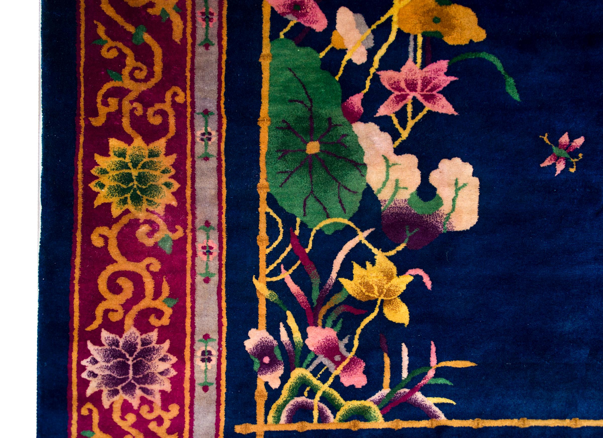 Chinesischer Art-Déco-Teppich aus dem frühen 20. im Zustand „Gut“ im Angebot in Chicago, IL
