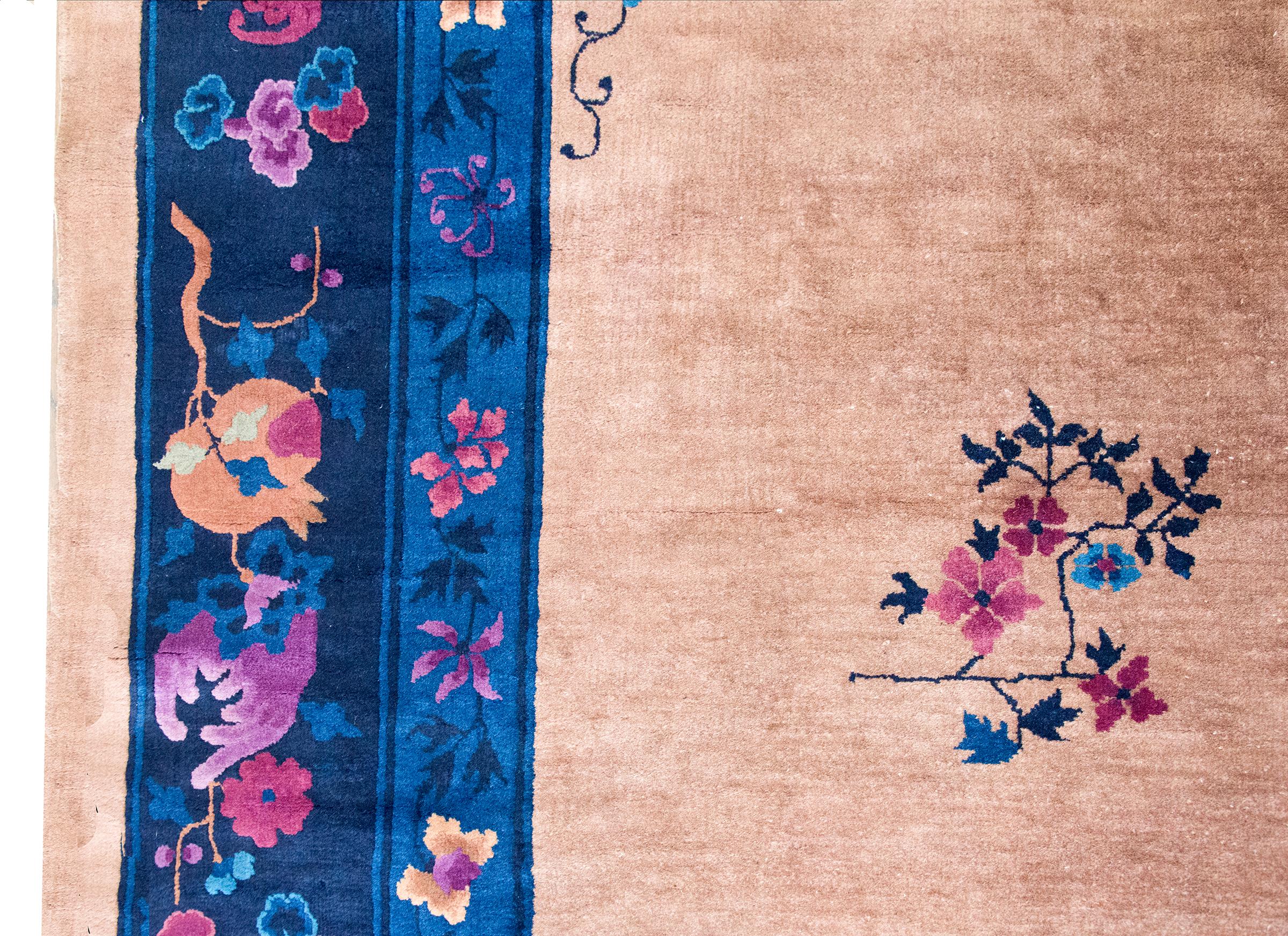 Noué à la main Early 20th Century Chinese Art Deco Rug en vente