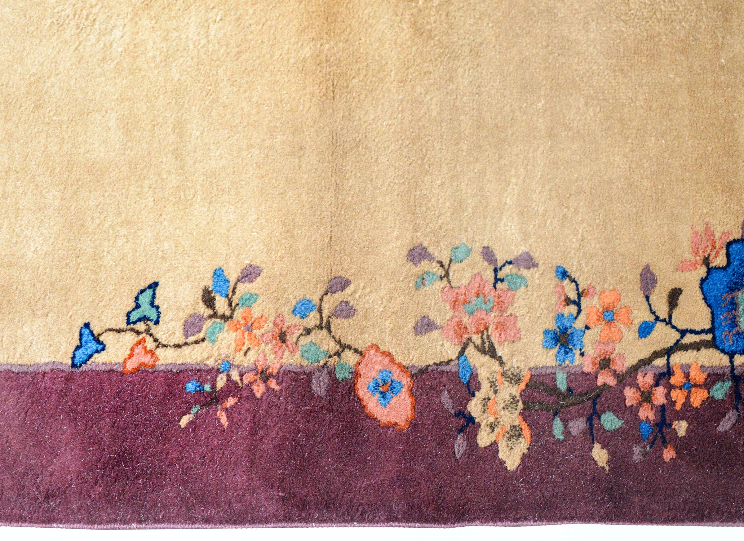 Chinesischer Art-déco-Teppich des frühen 20. Jahrhunderts (Frühes 20. Jahrhundert) im Angebot