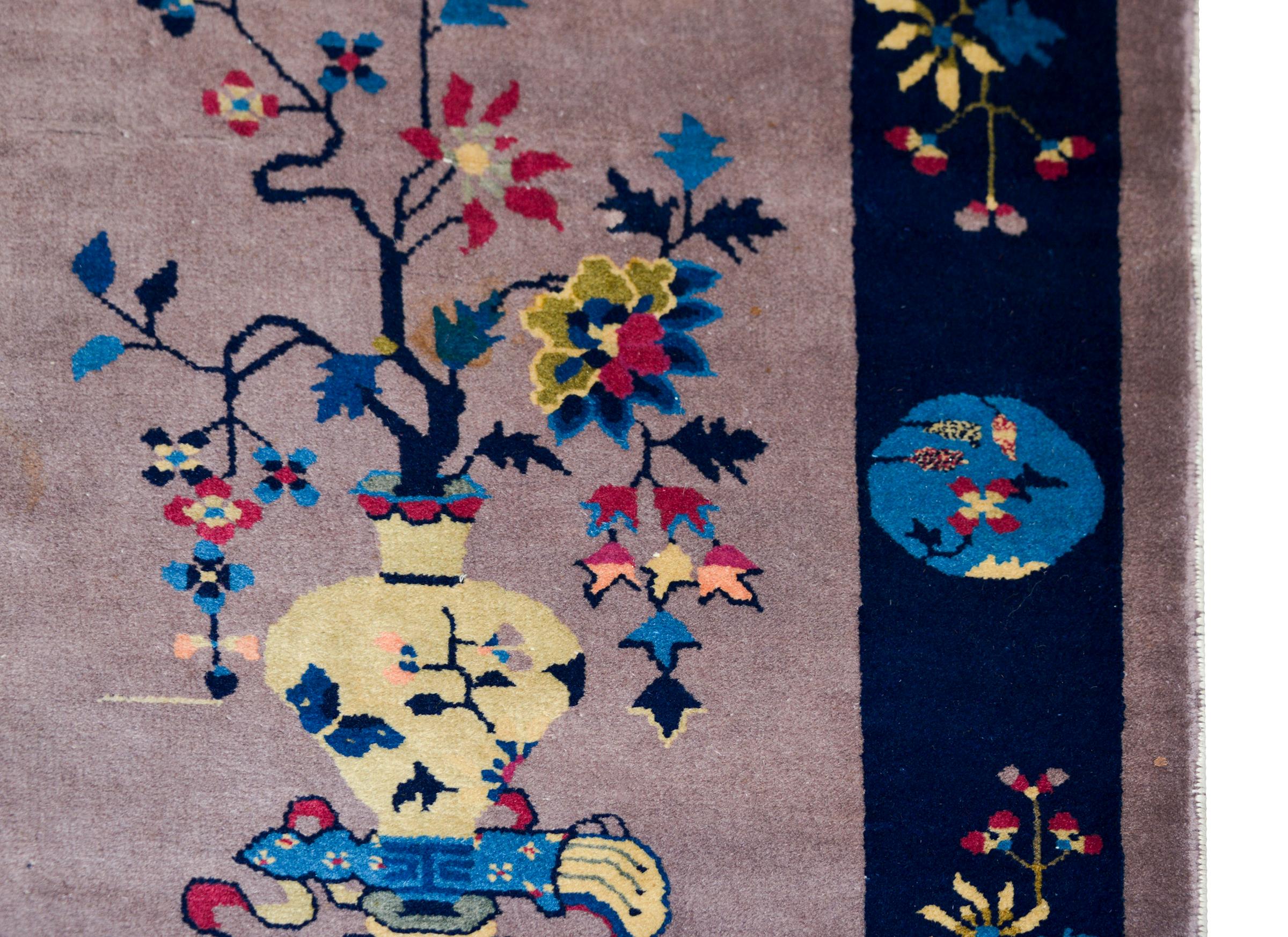 Early 20th Century Chinese Art Deco Rug For Sale 1