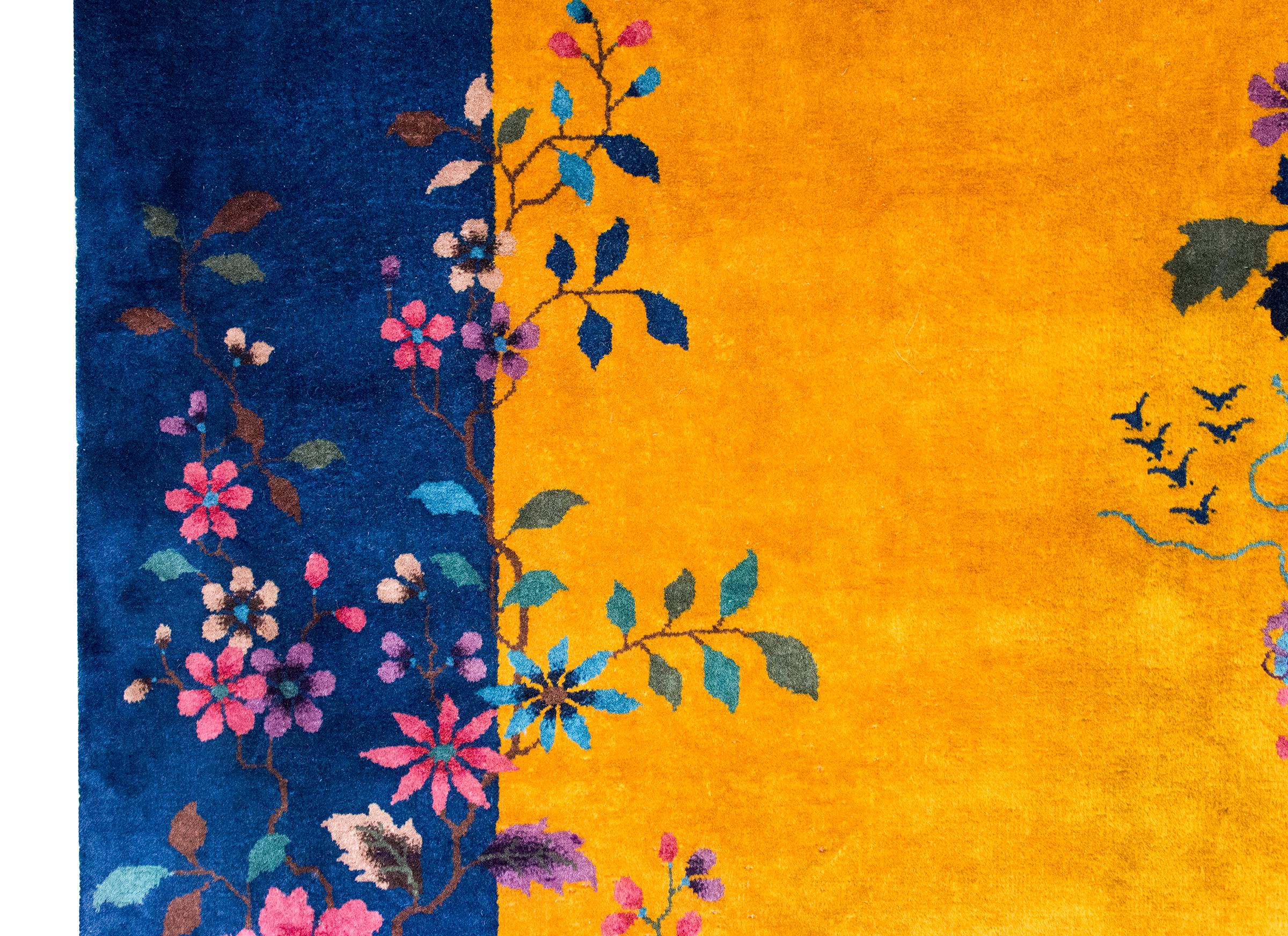 Early 20th Century Chinese Art Deco Rug For Sale 1