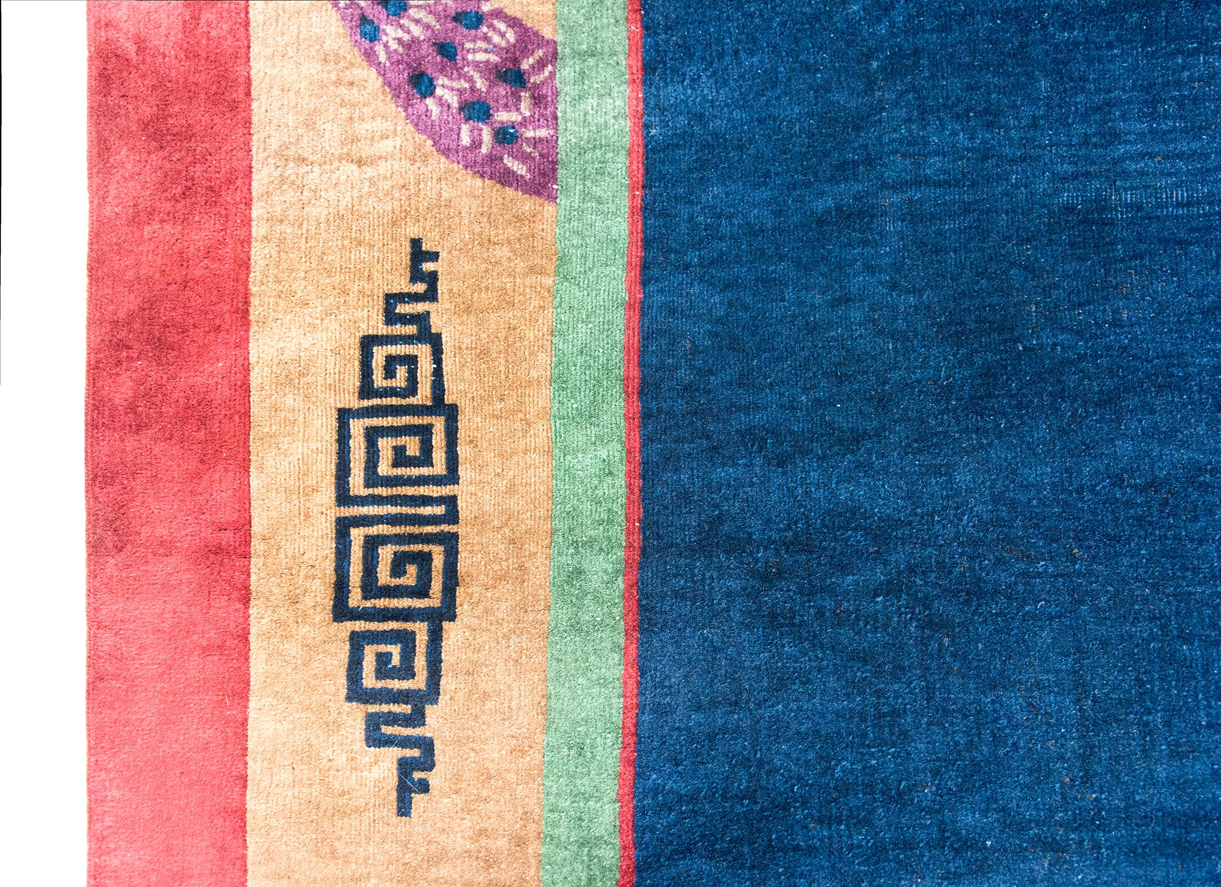 Tapis Art Déco chinois du début du 20ème siècle Bon état - En vente à Chicago, IL