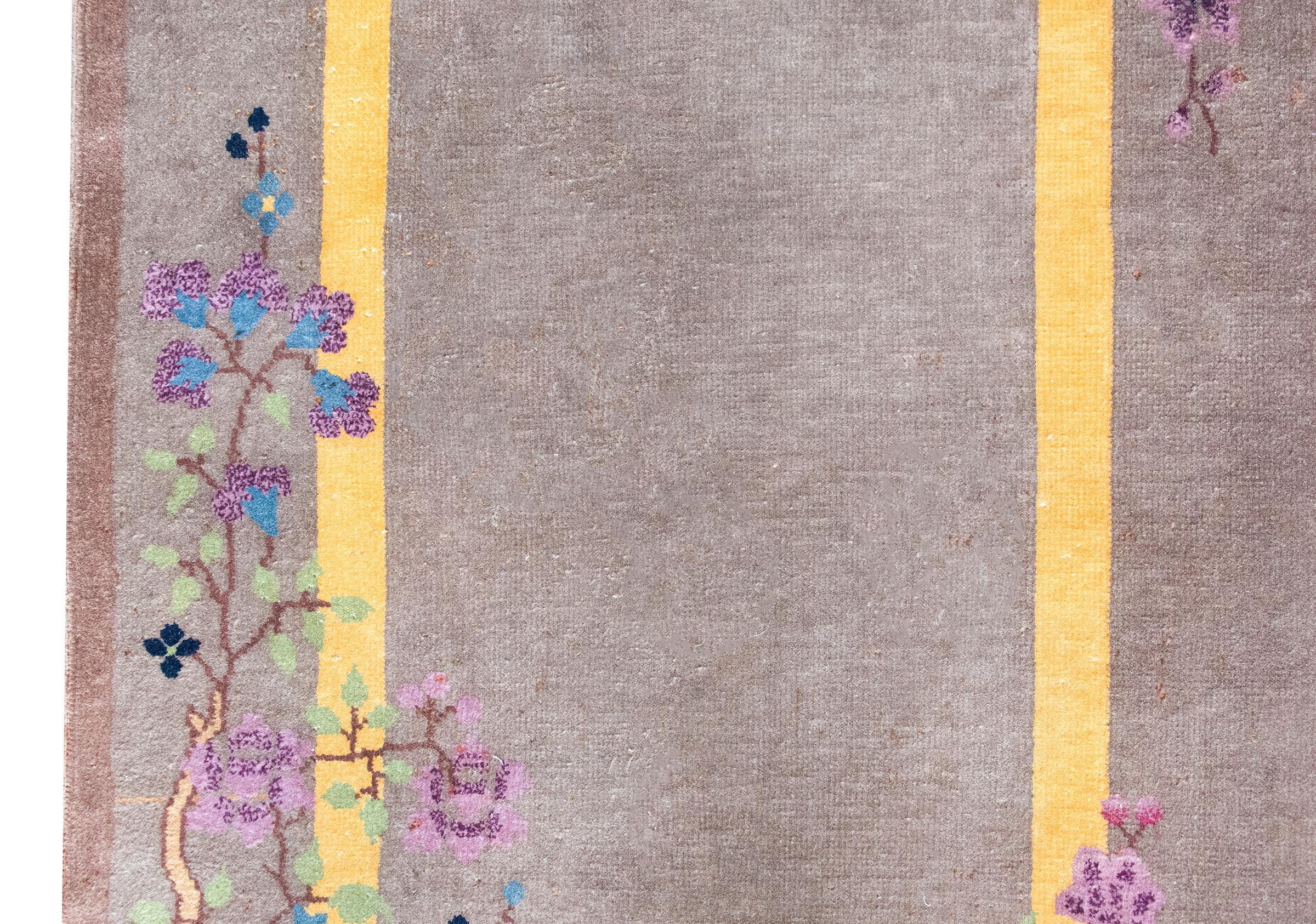 Tapis Art Déco chinois du début du 20ème siècle Bon état - En vente à Chicago, IL