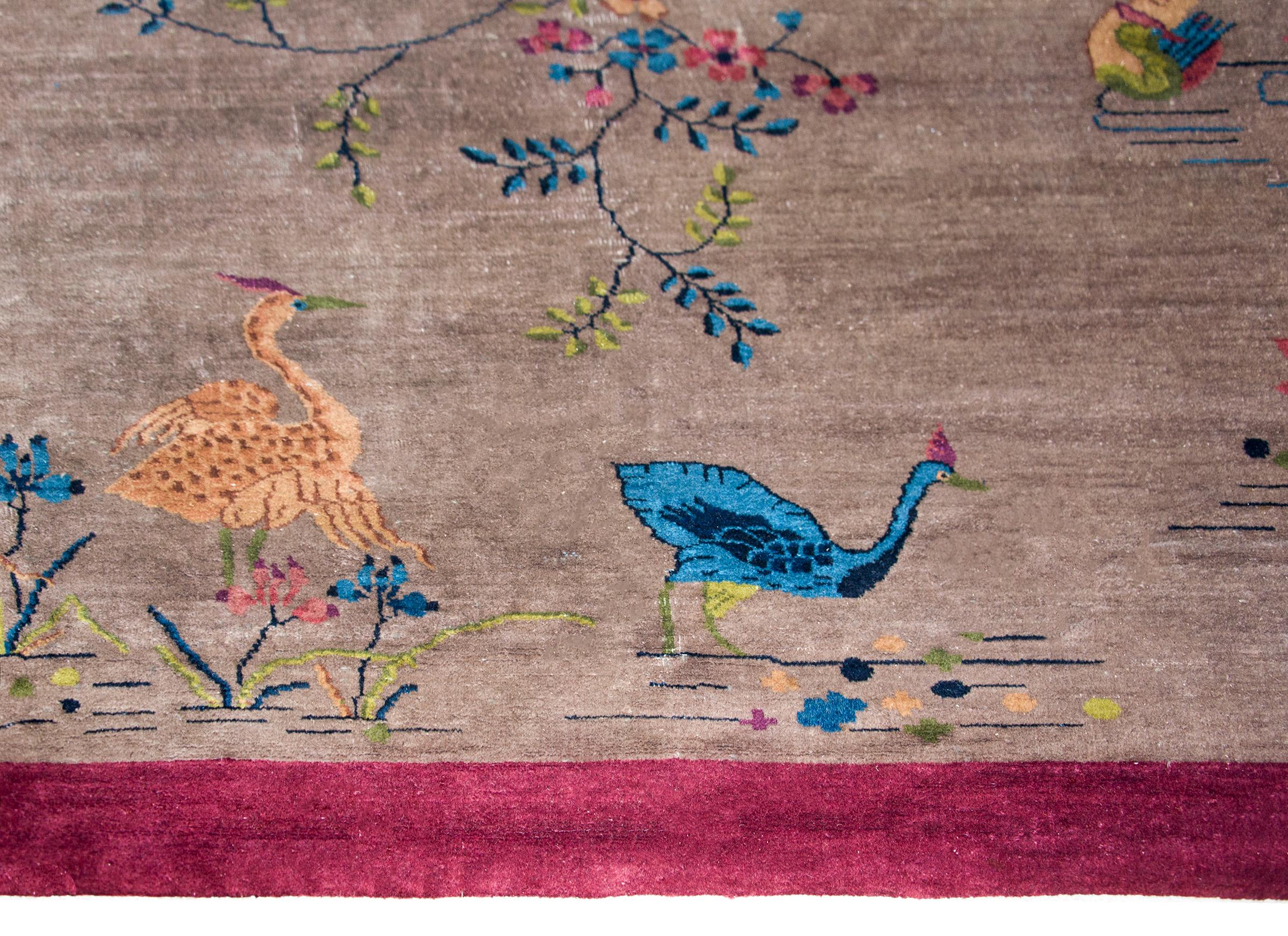 Early 20th Century Chinese Art Deco Rug For Sale 3