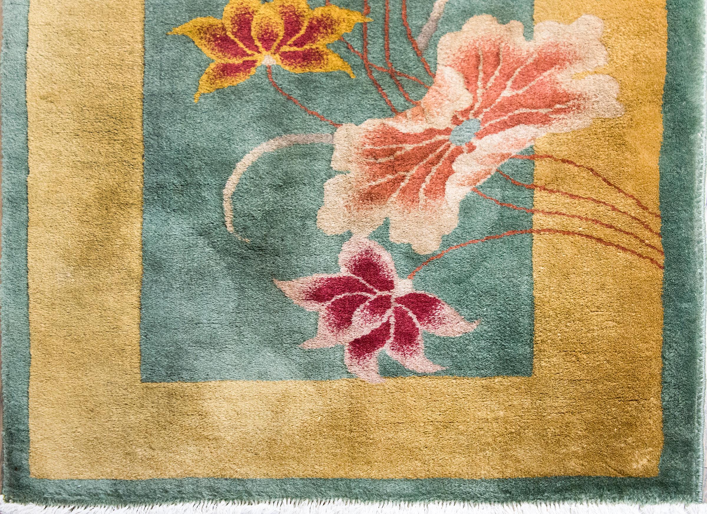 Early 20th Century Chinese Art Deco Rug For Sale 3