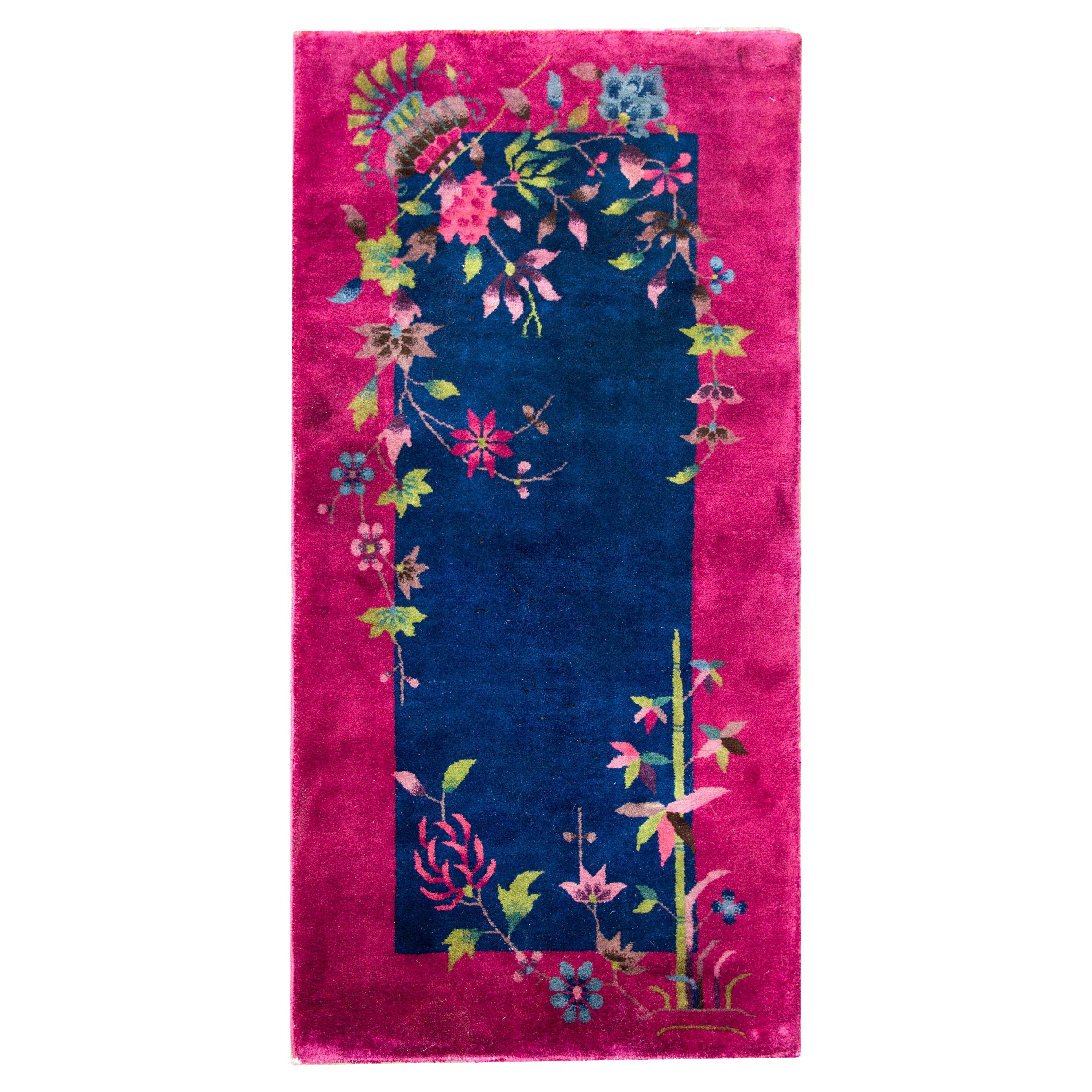 Early 20th Century Chinese Art Deco Rug For Sale