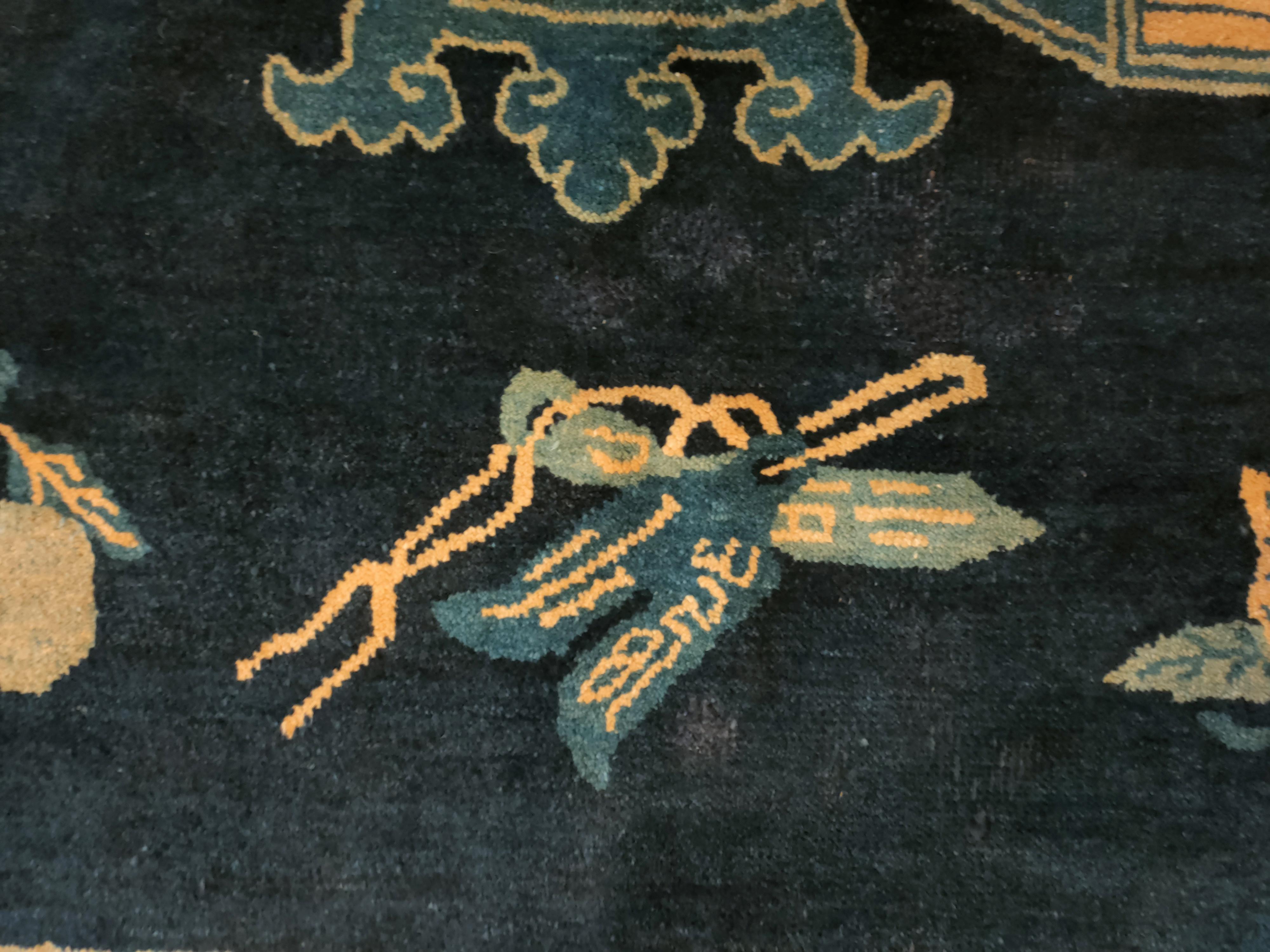 Chinesischer Baotou-Schulterteppich des frühen 20. Jahrhunderts ( 4' x 5'10