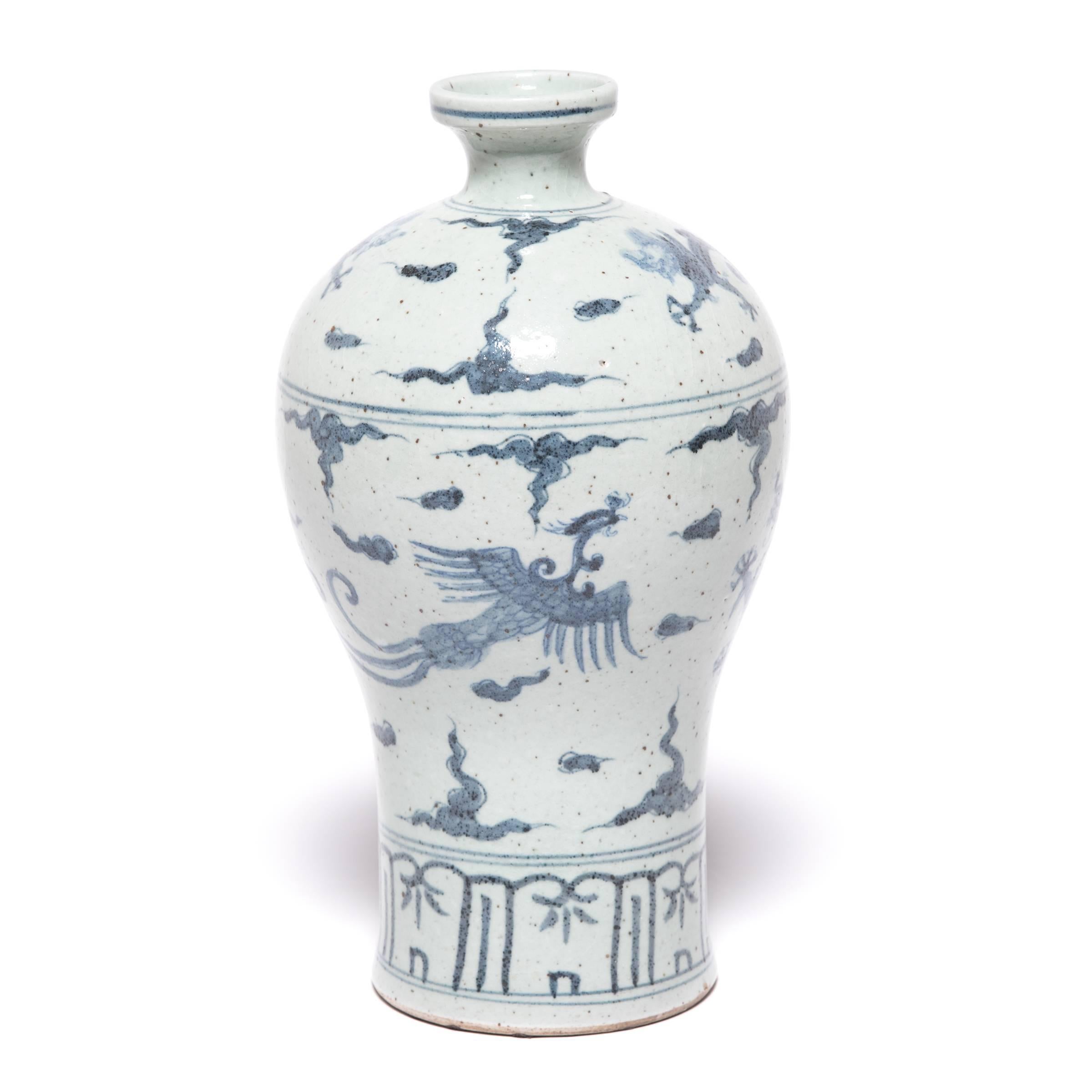 20th Century Chinese Blue and White Porcelain Vase 1