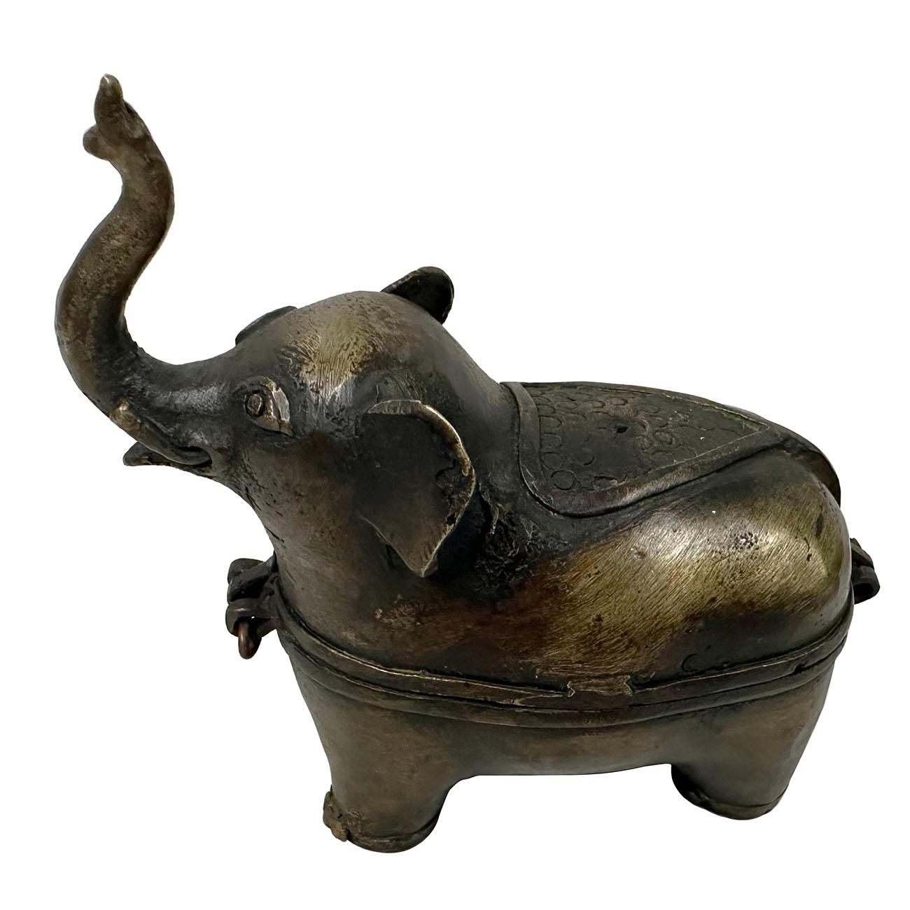 Chinese Export Early 20th Century Chinese Bronze Elephant Incense Burner For Sale
