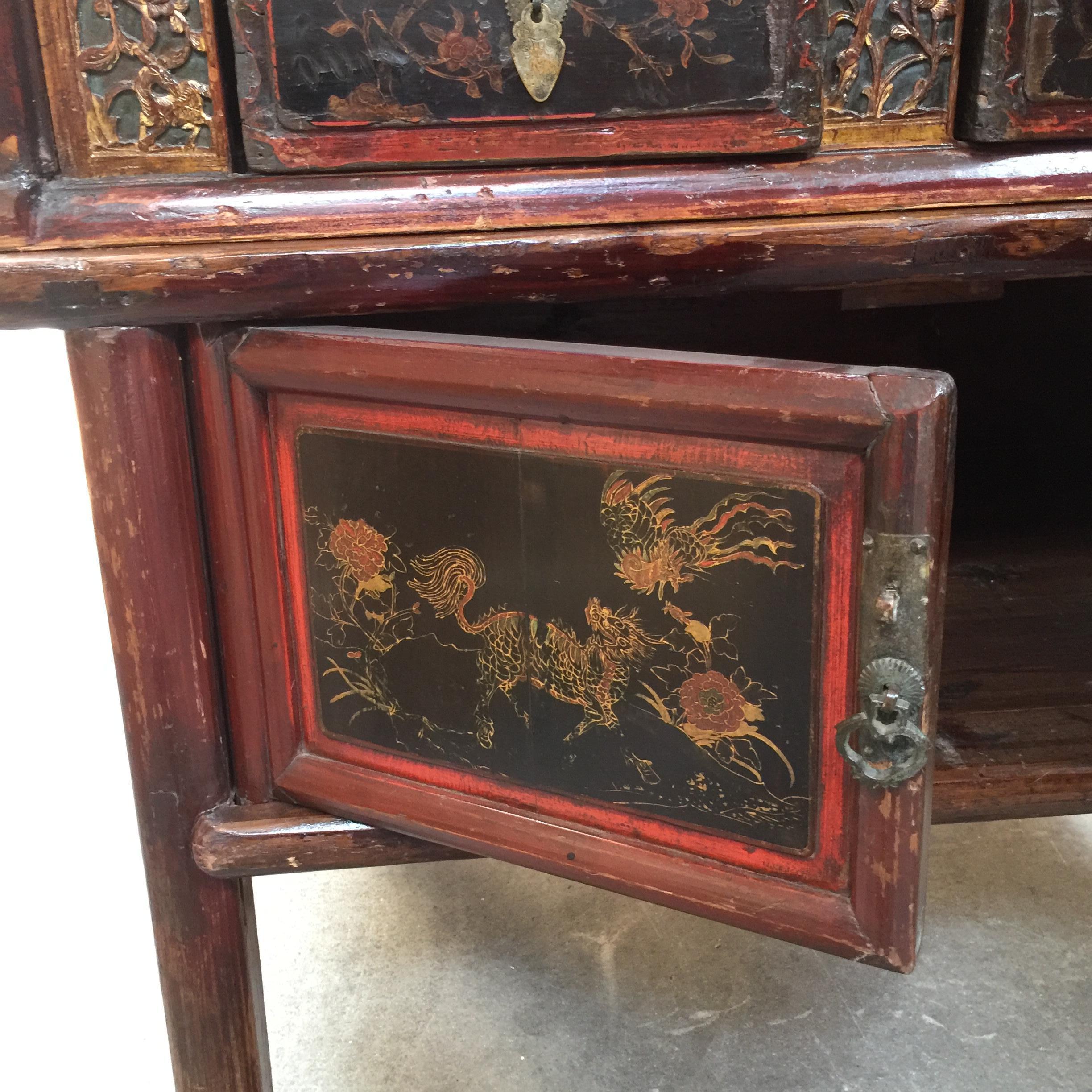 Early 20th Century Chinese Cabinet For Sale 2