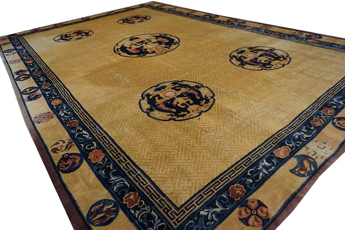 Tapis chinois du début du 20e siècle ( 11' x 16' - 335 x 487 )