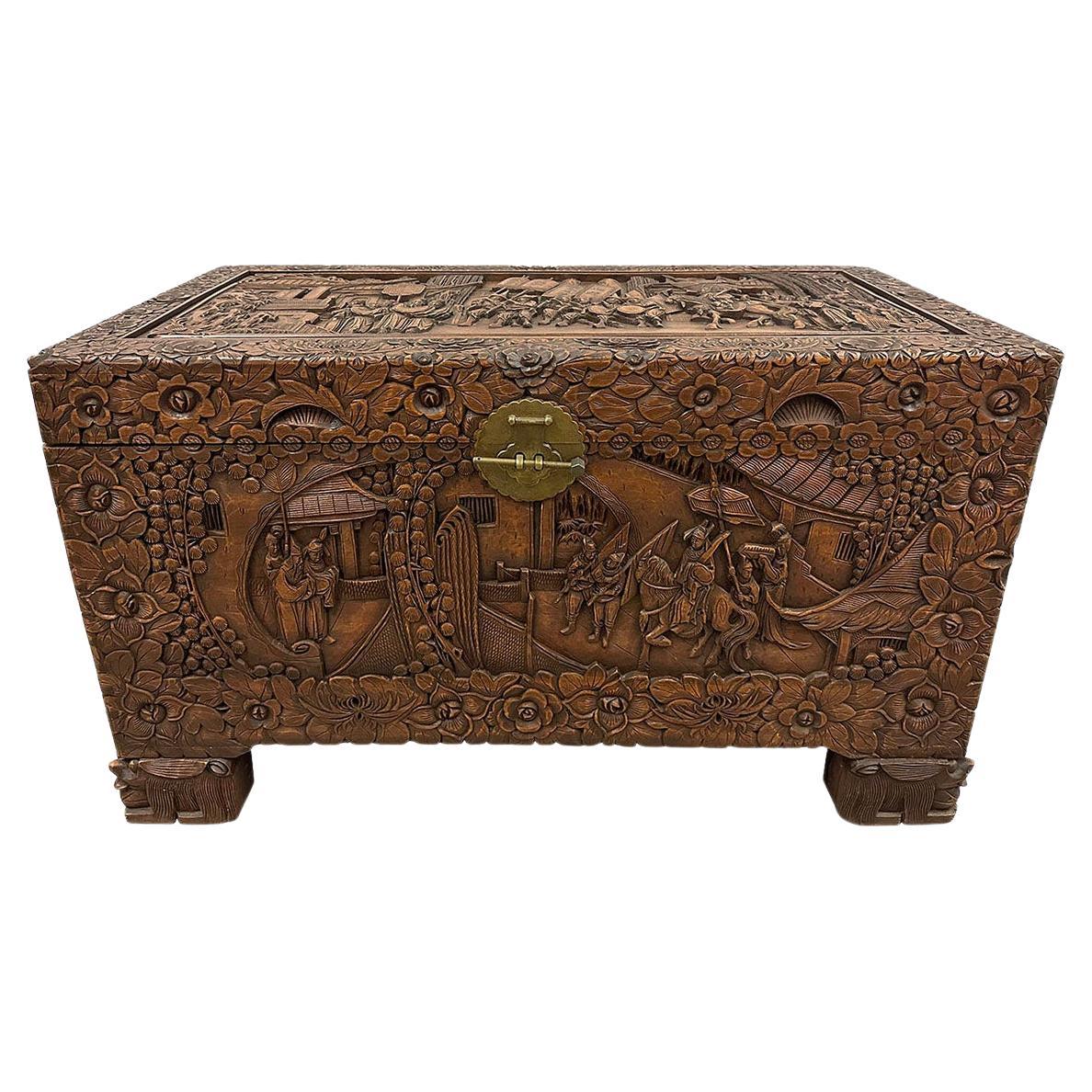 Early 20th Century Chinese Carved Camphor Wood Hope Chest For Sale